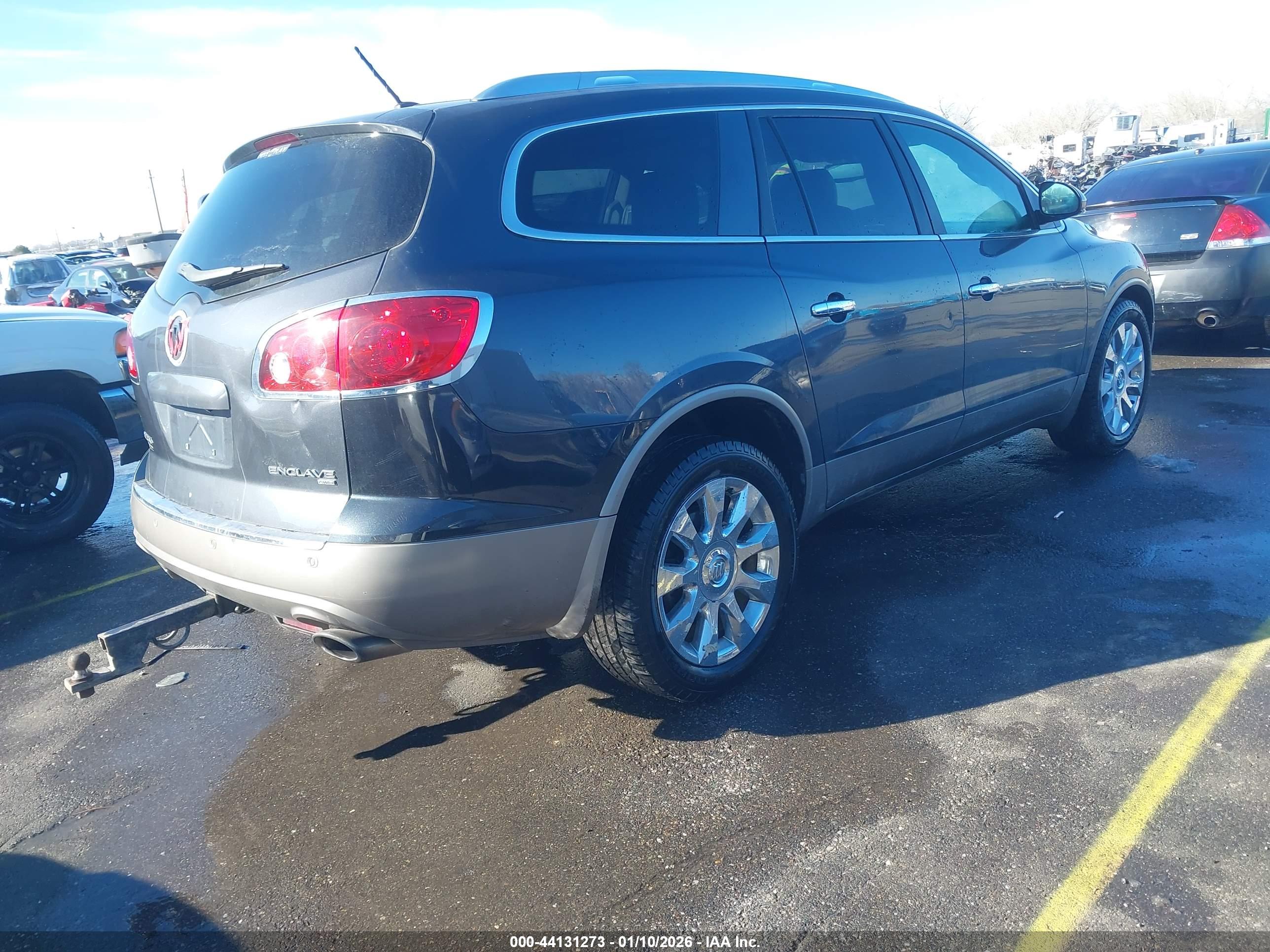 BUICK ENCLAVE image 4