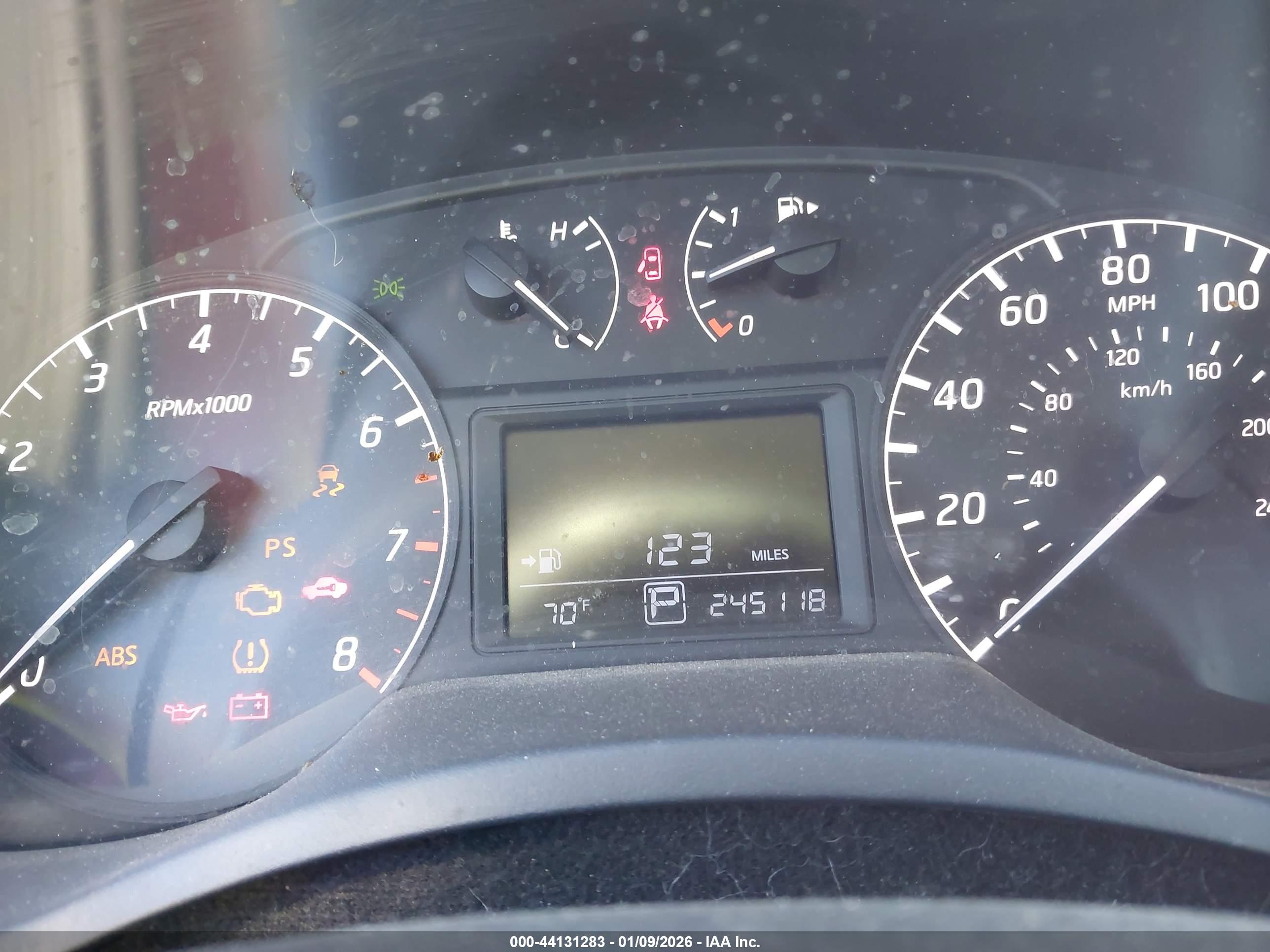 NISSAN SENTRA image 7