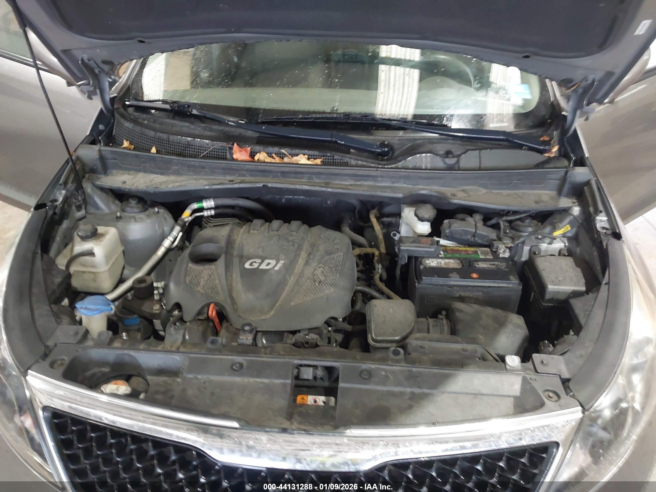 KIA SPORTAGE image 10