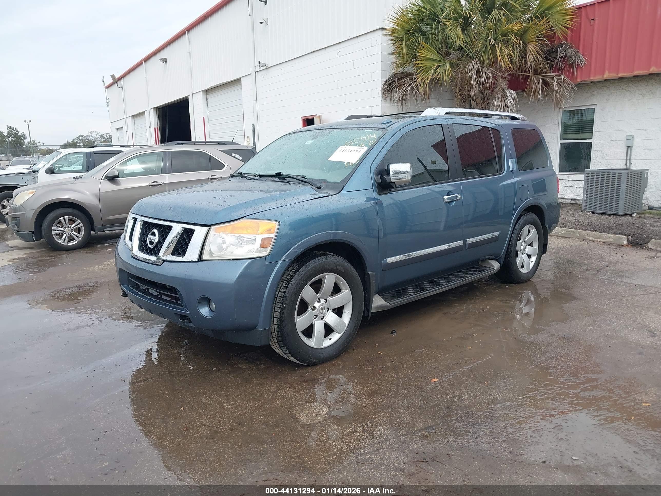 NISSAN ARMADA image 2