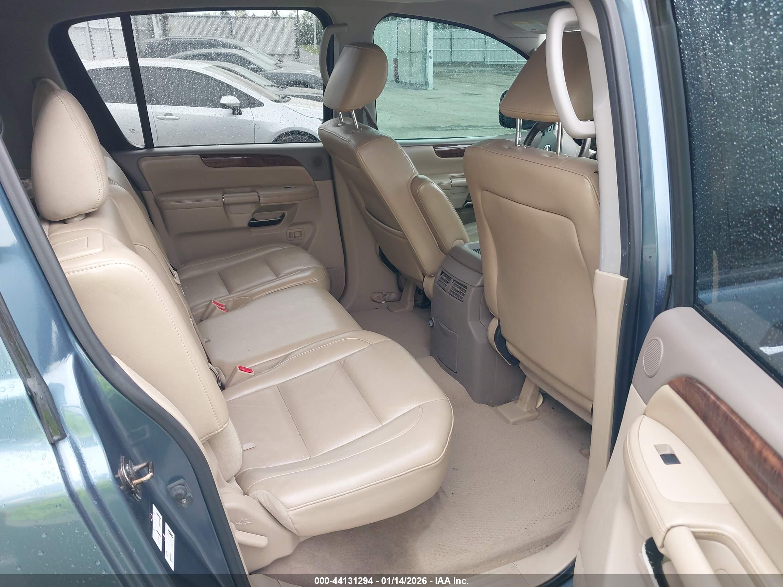 NISSAN ARMADA image 8
