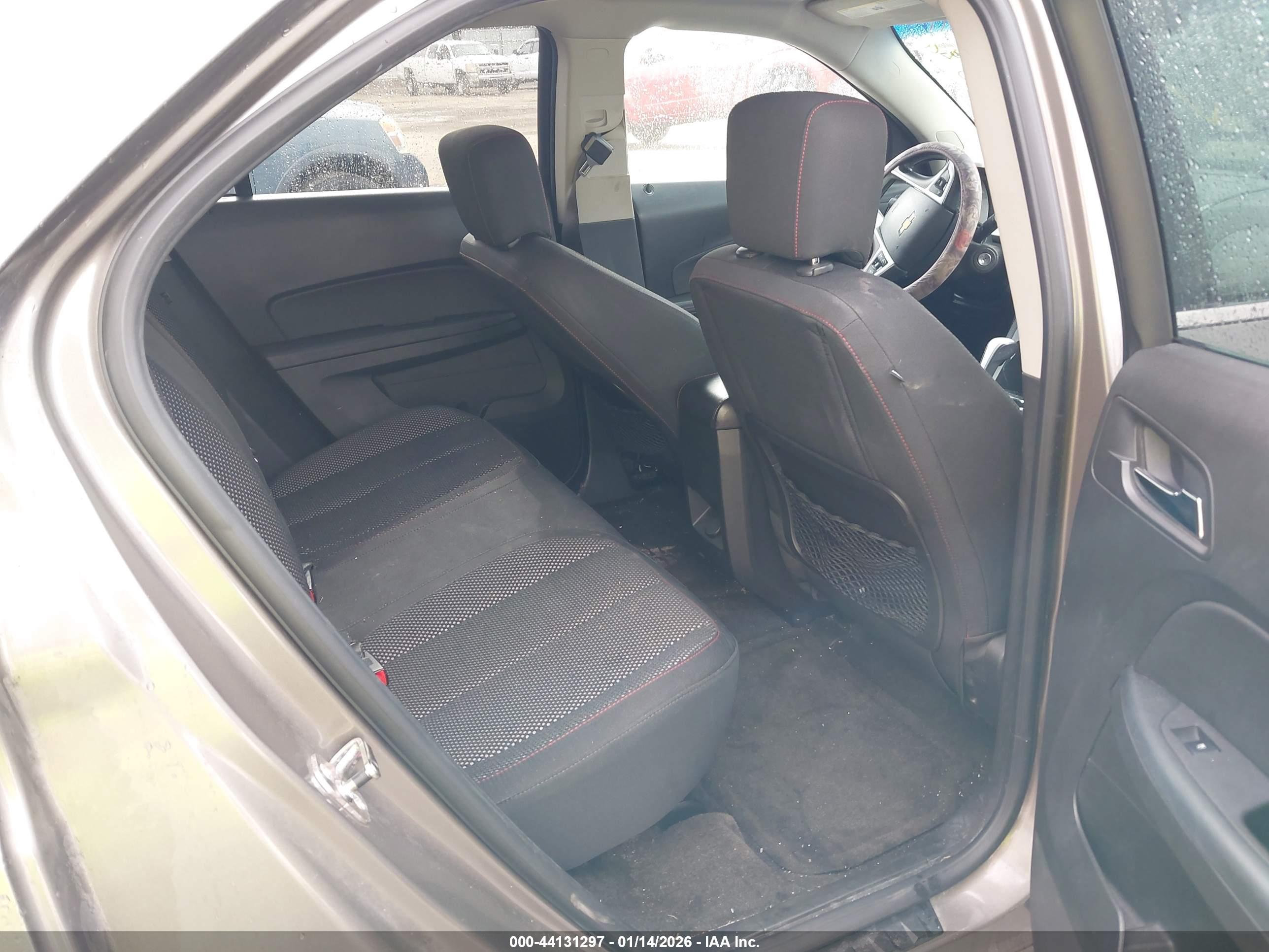 CHEVROLET EQUINOX image 8