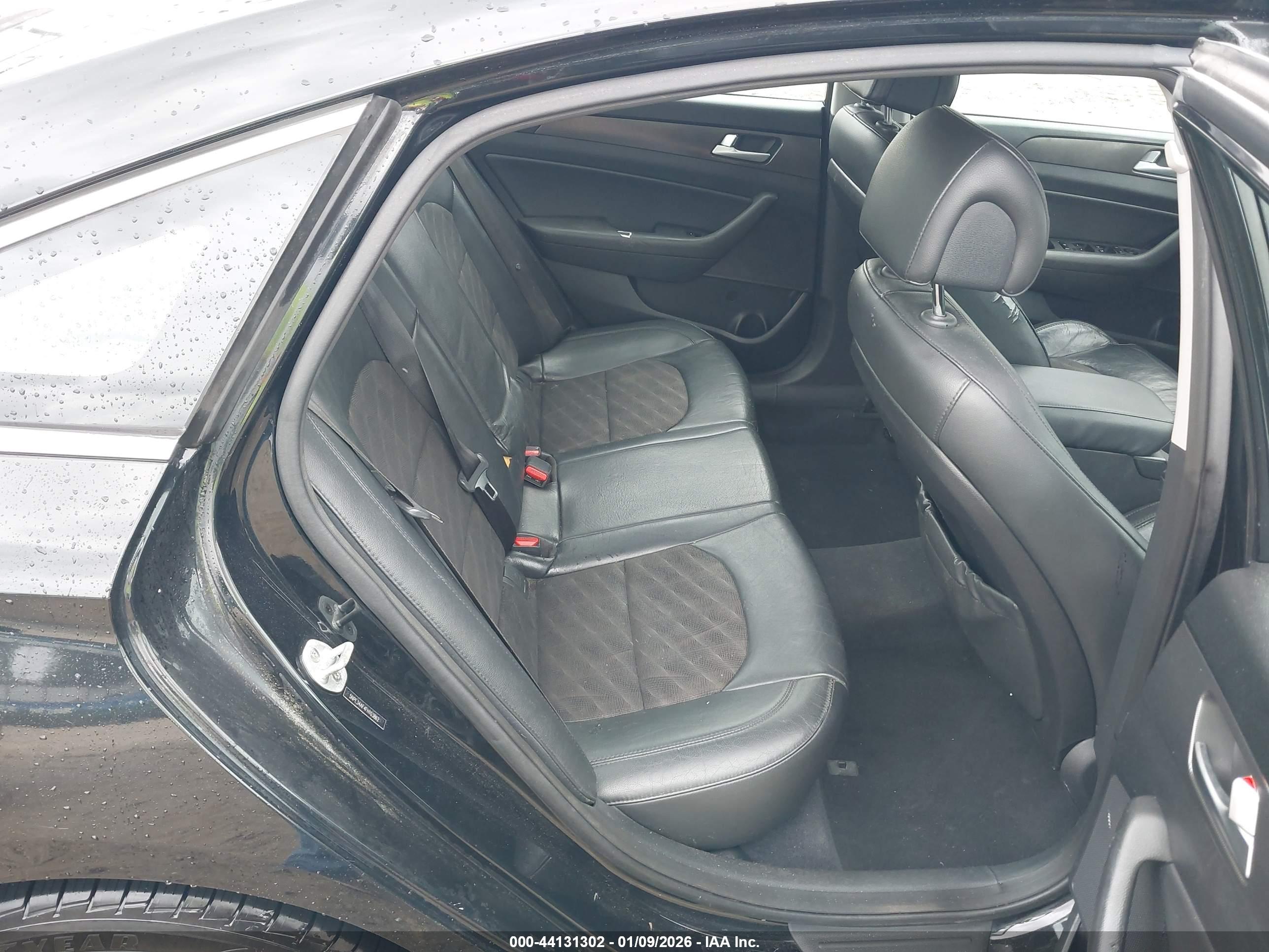 HYUNDAI SONATA image 8