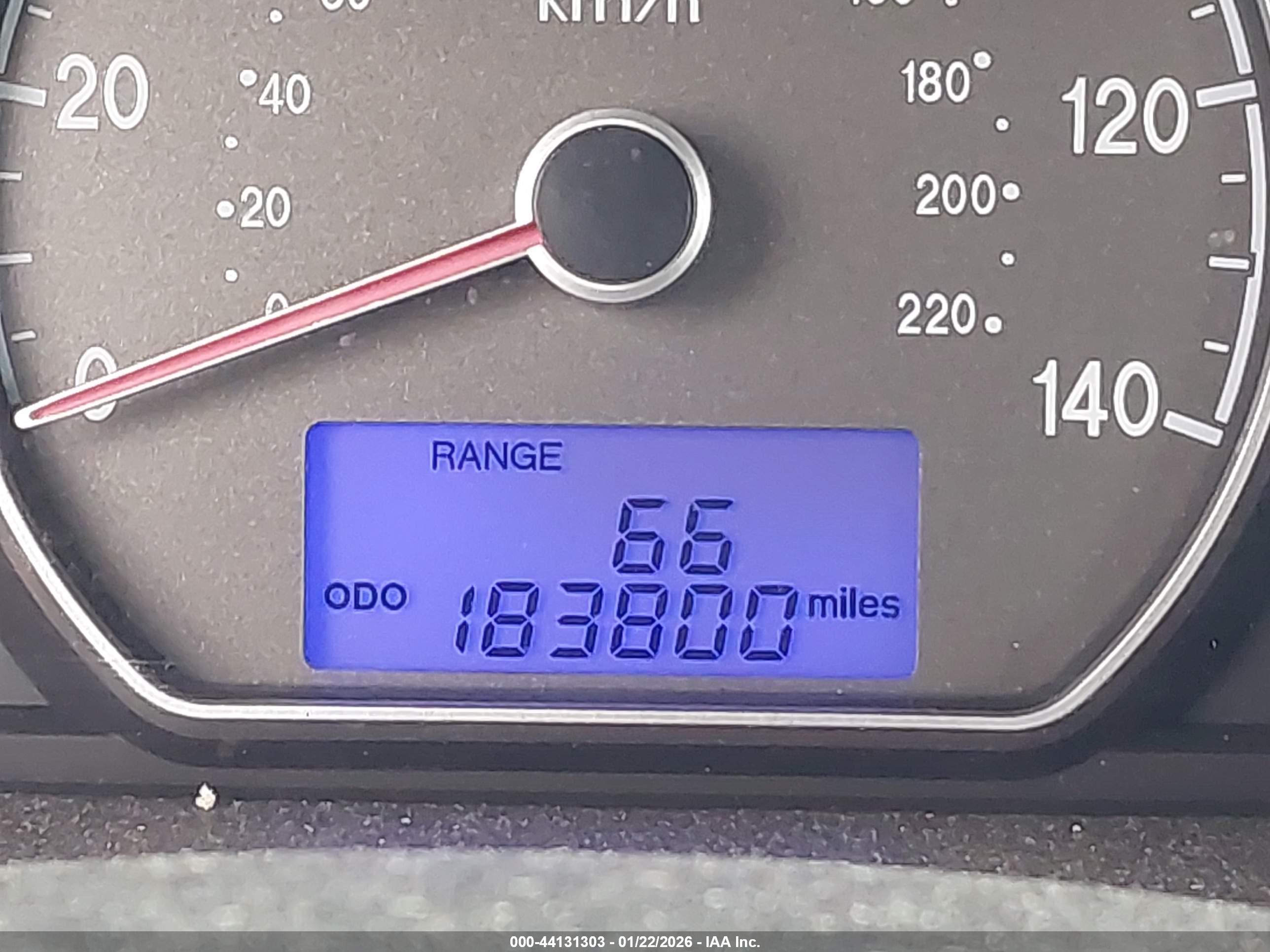 HYUNDAI ELANTRA image 7