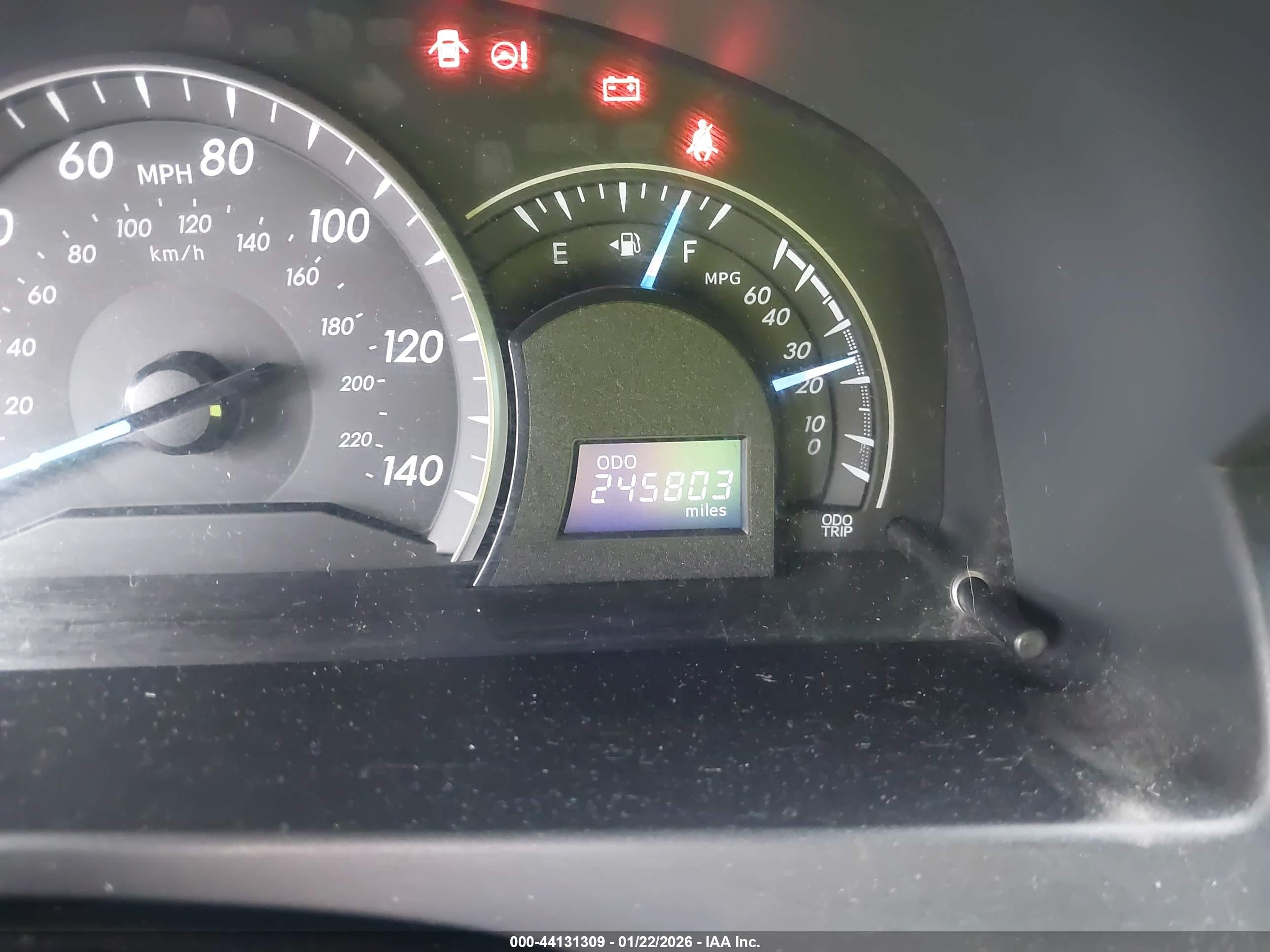 TOYOTA CAMRY image 7