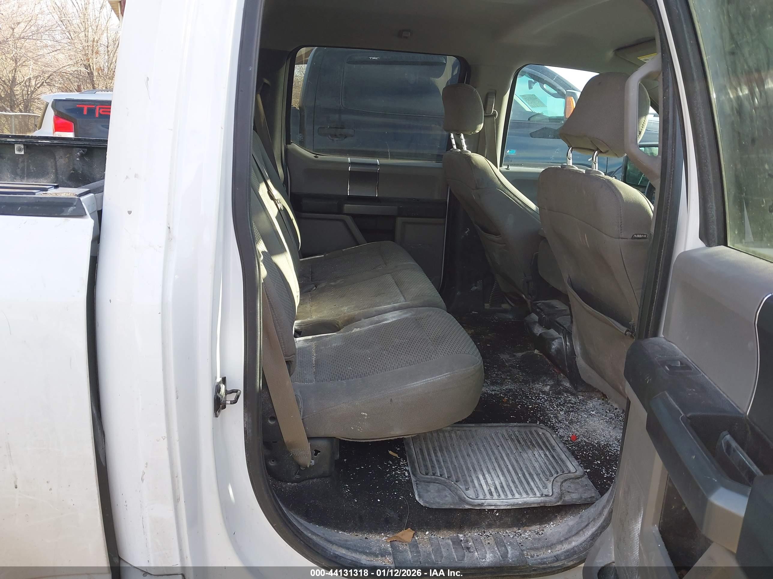 FORD F-150 image 8