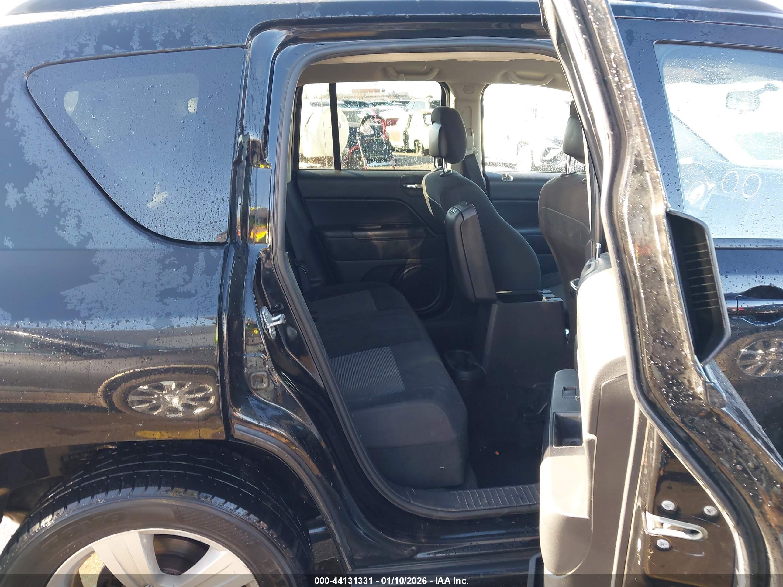 JEEP COMPASS image 8