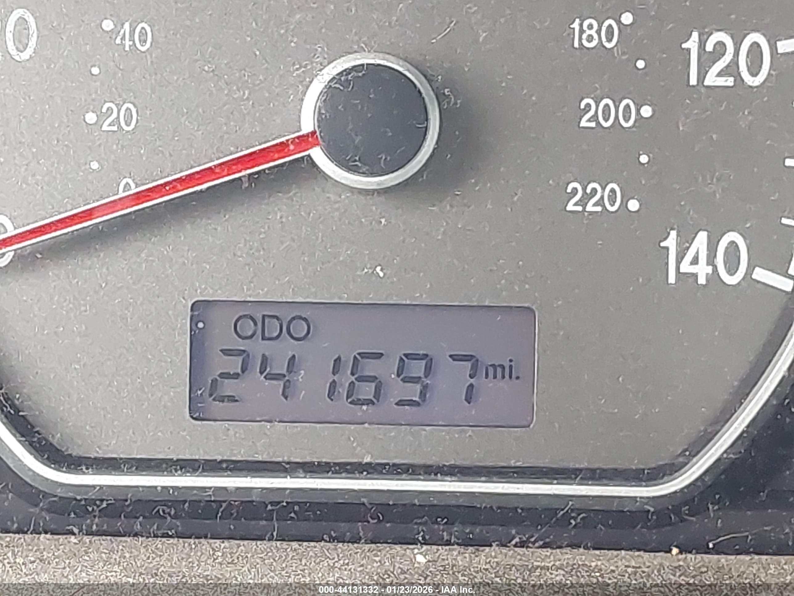 HYUNDAI ELANTRA image 7