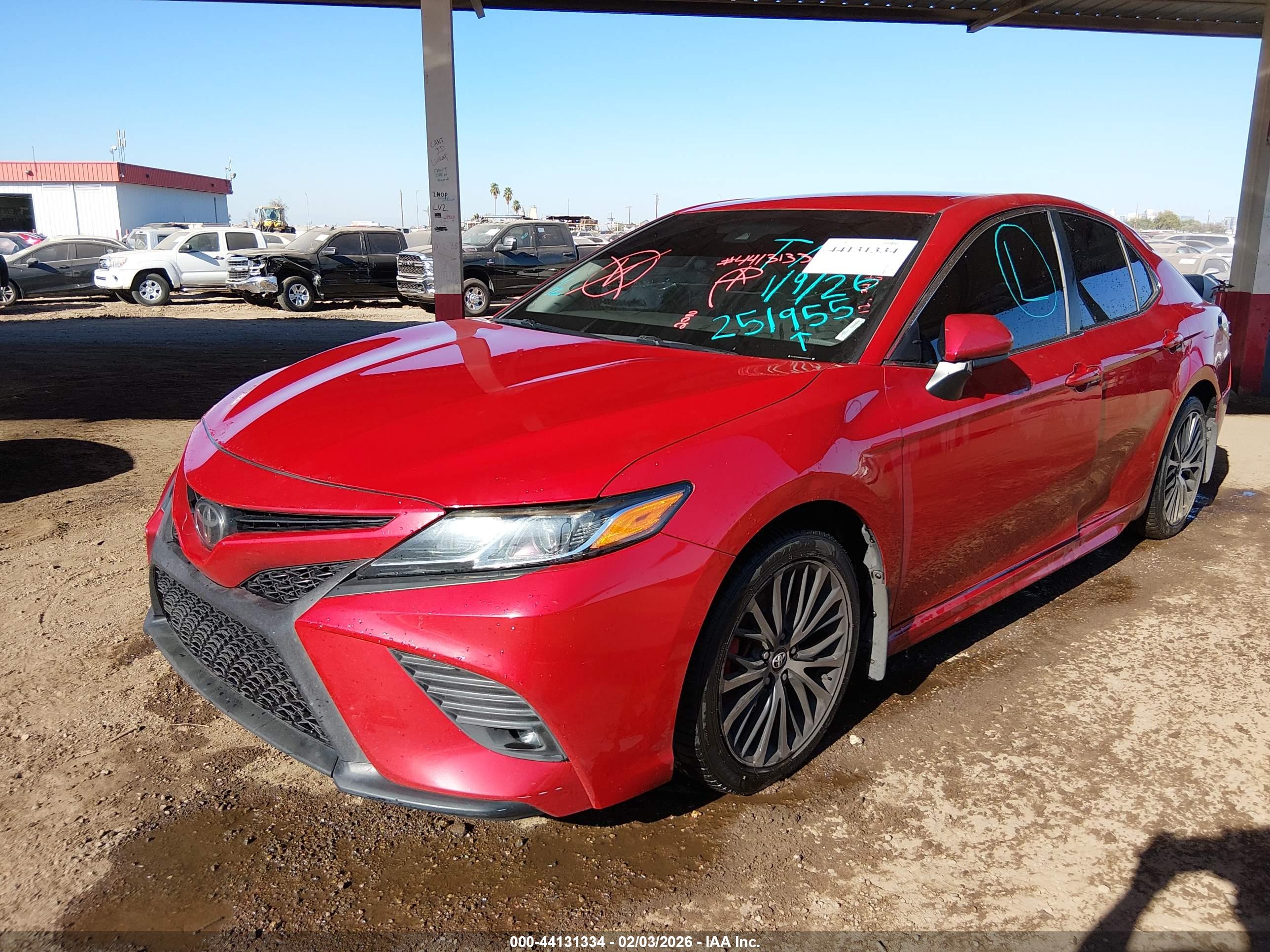 TOYOTA CAMRY image 2