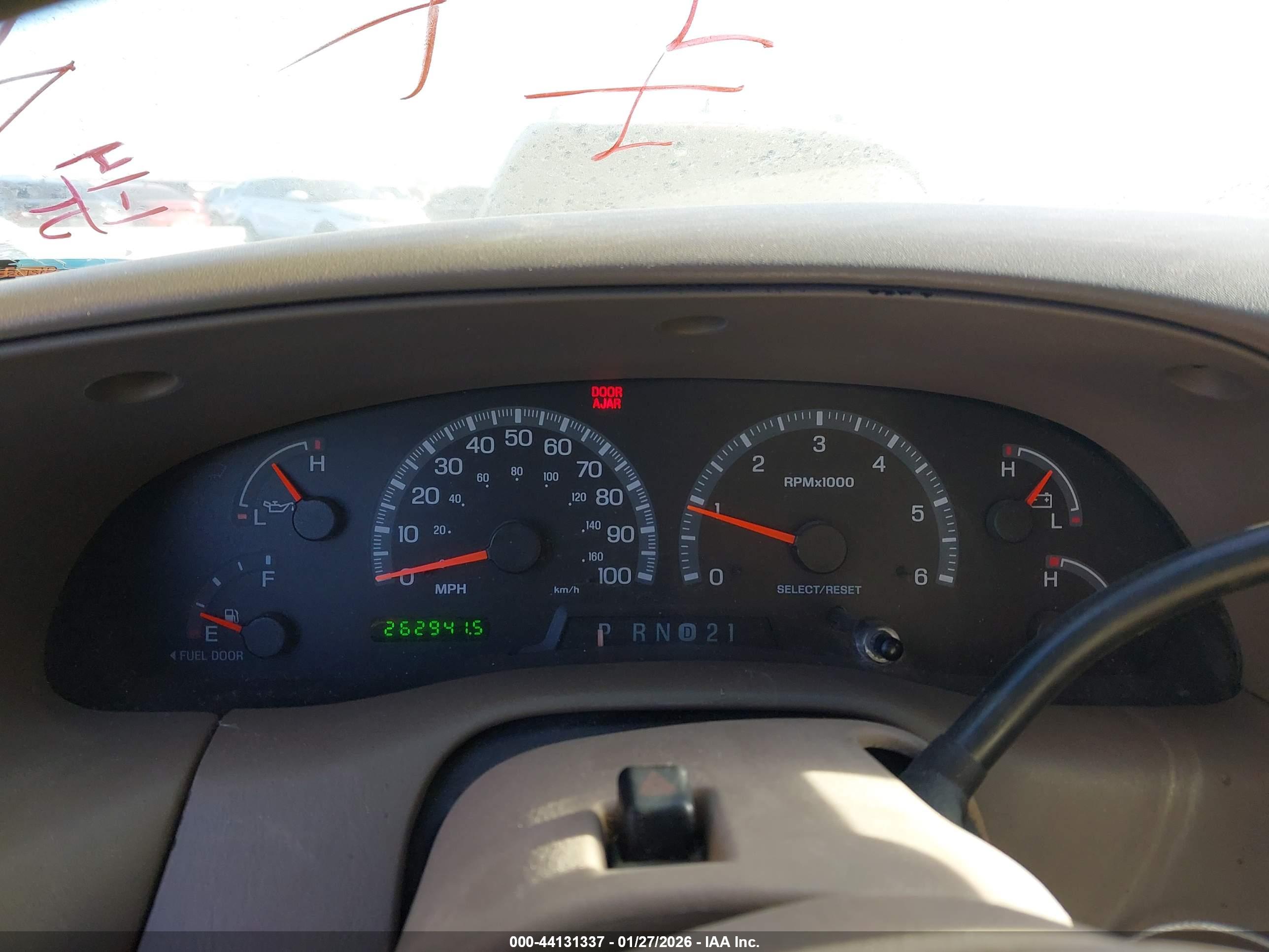 FORD EXPEDITION image 7
