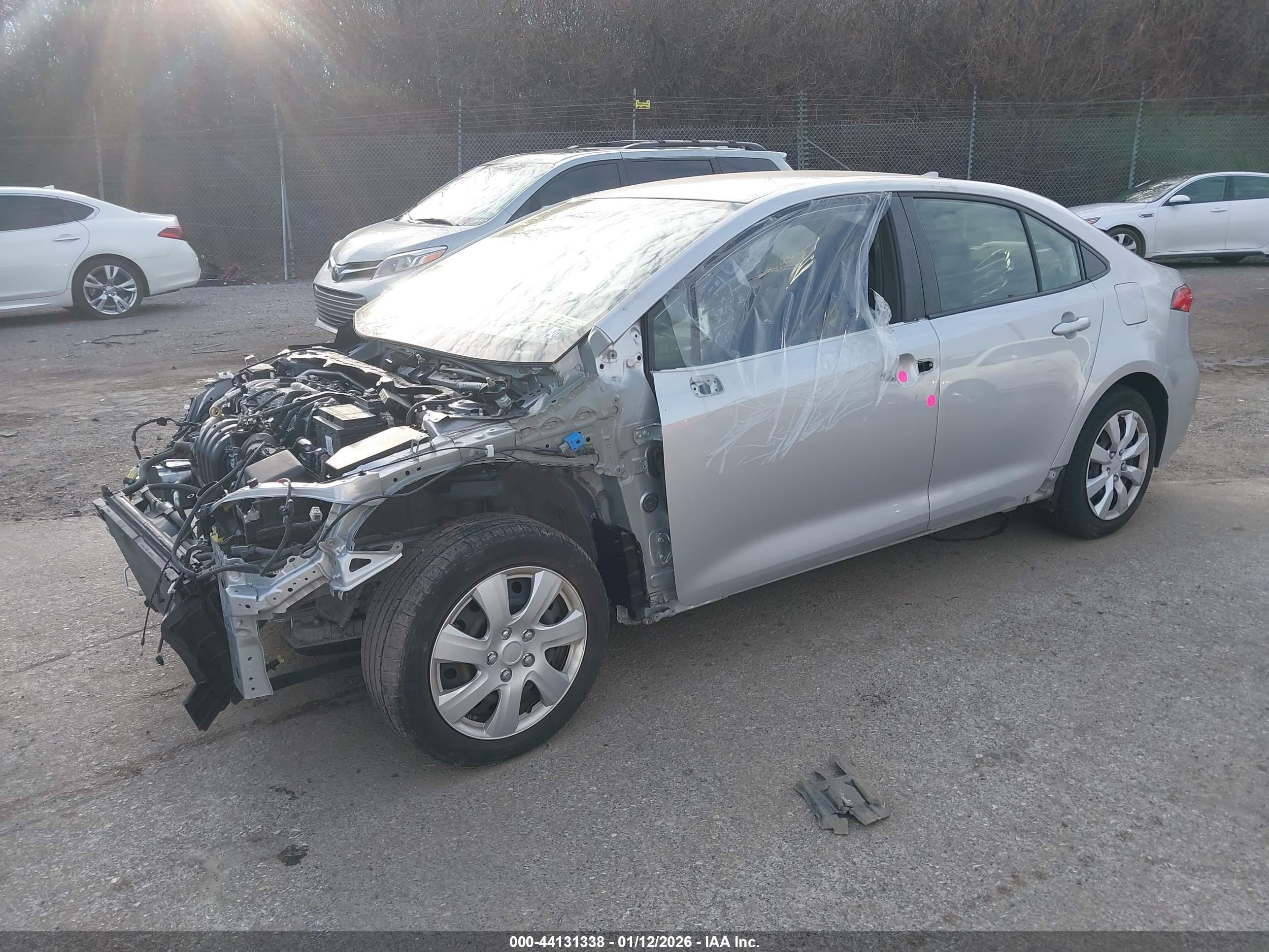 TOYOTA COROLLA image 2