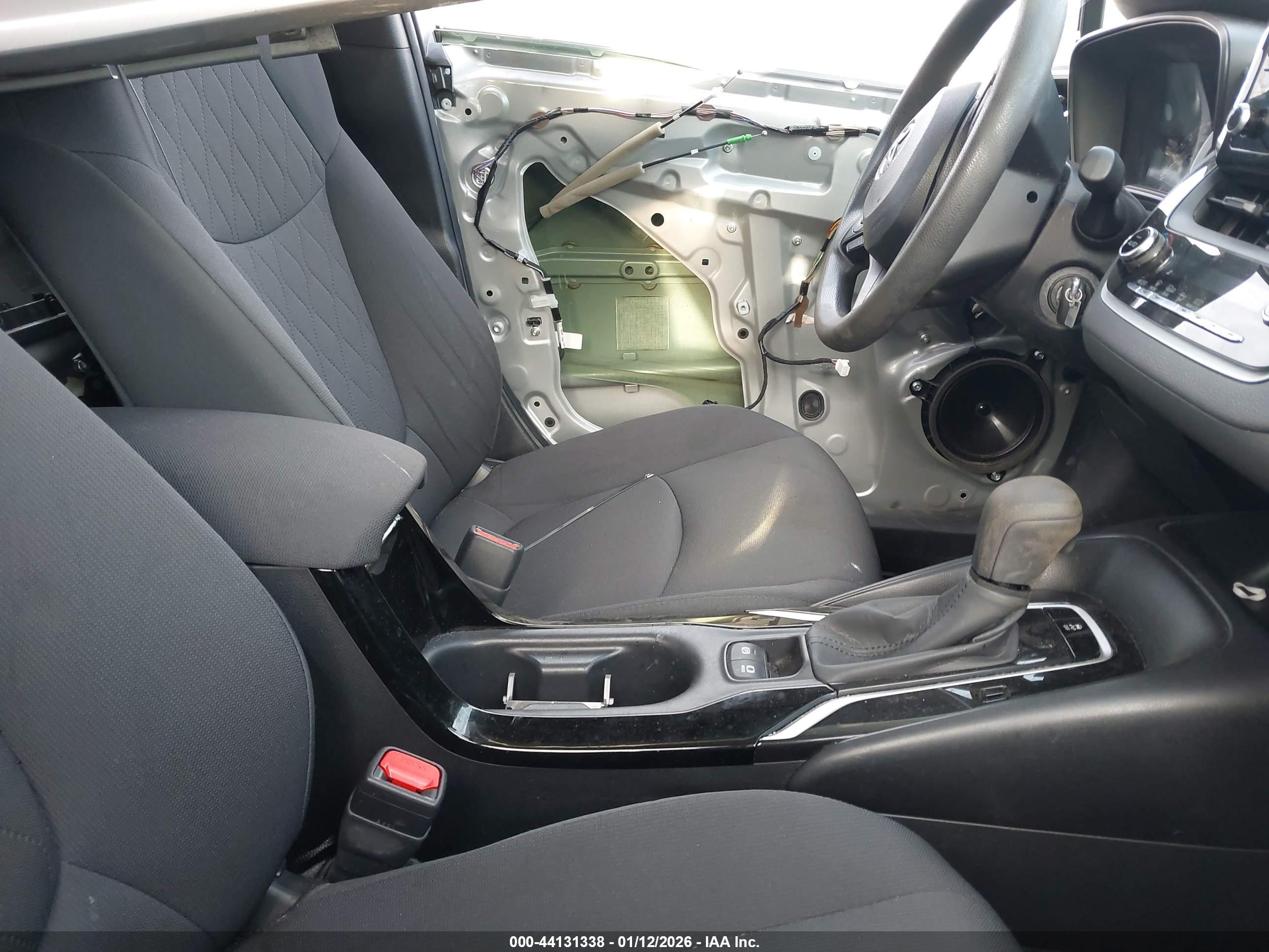 TOYOTA COROLLA image 5