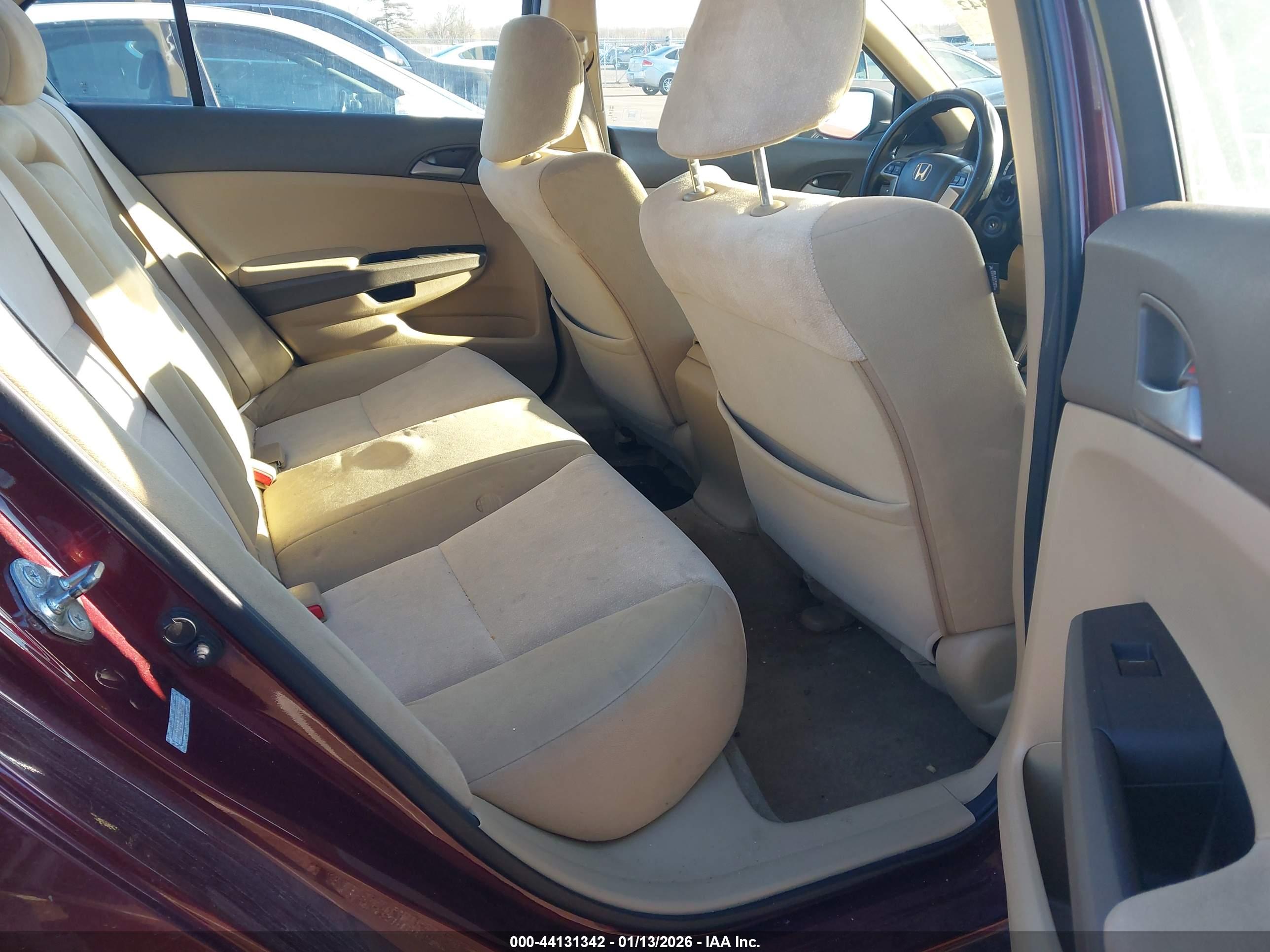 HONDA ACCORD image 8