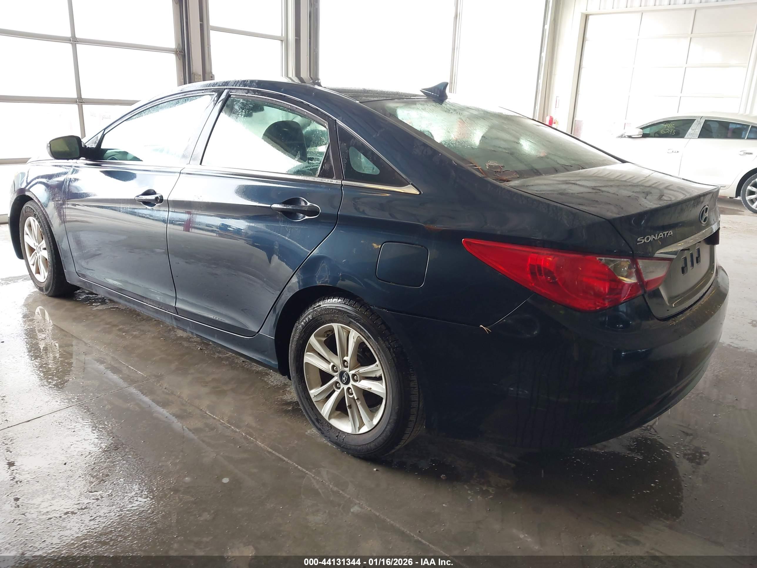 HYUNDAI SONATA image 3
