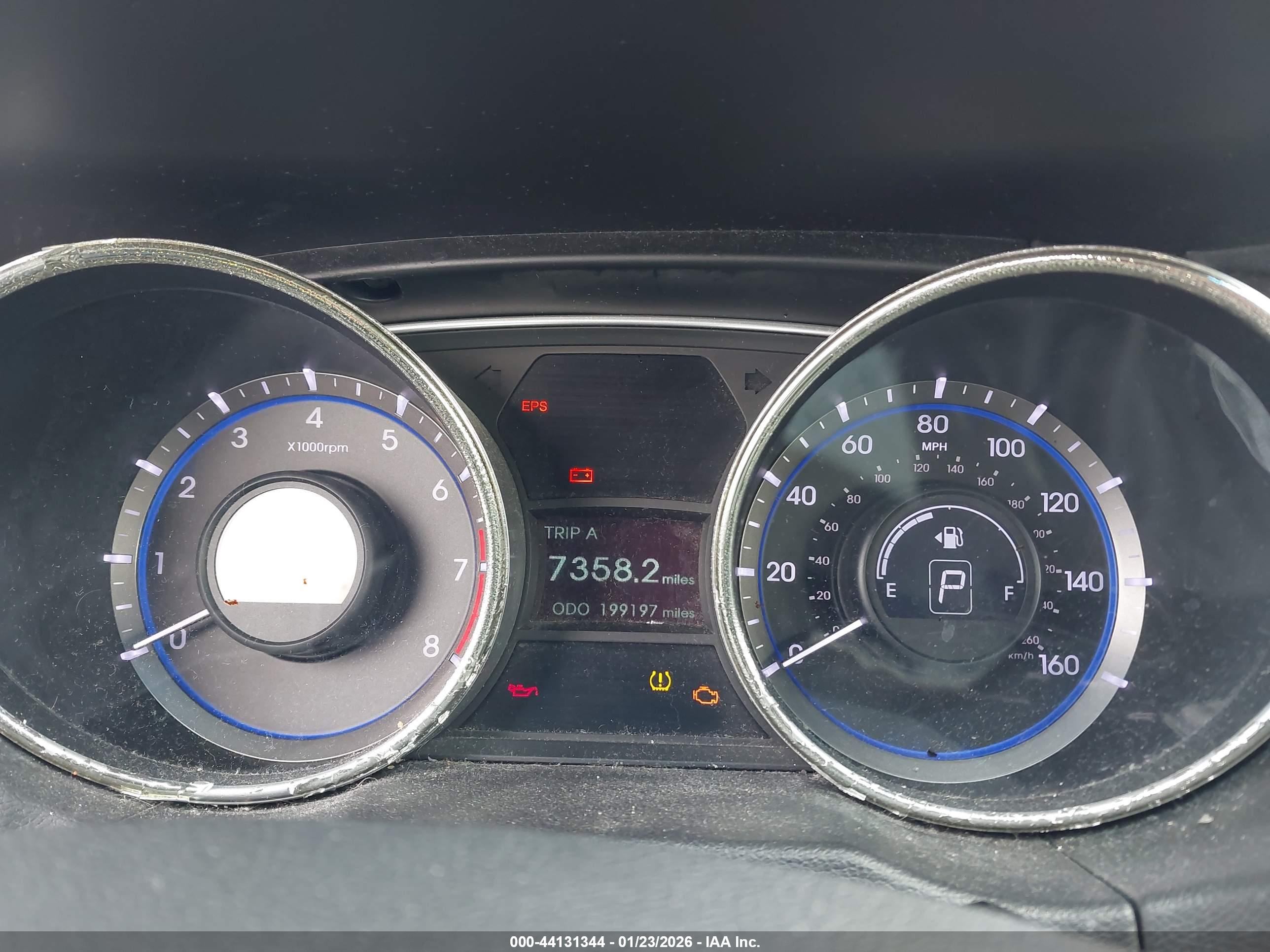 HYUNDAI SONATA image 7