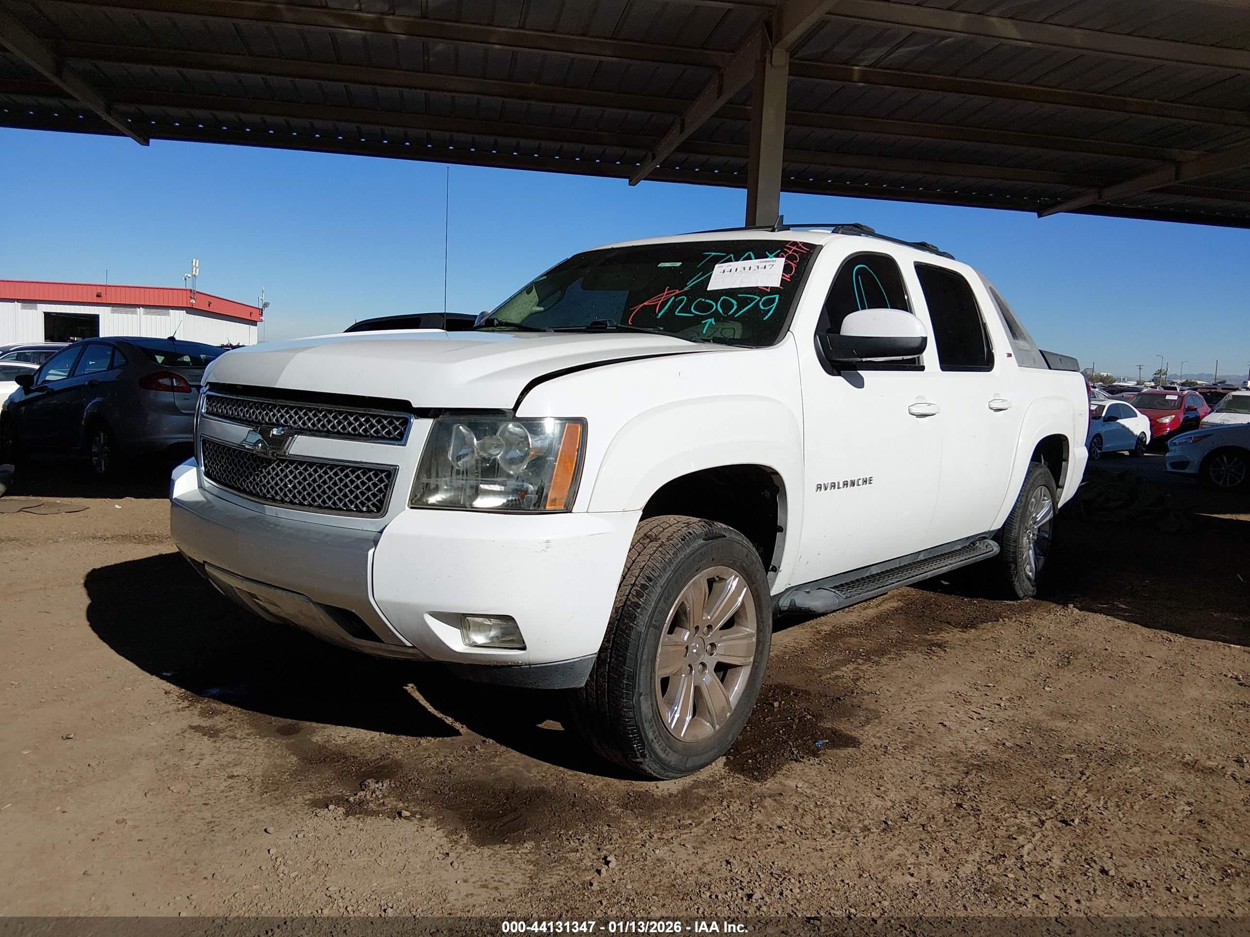 CHEVROLET AVALANCHE image 2