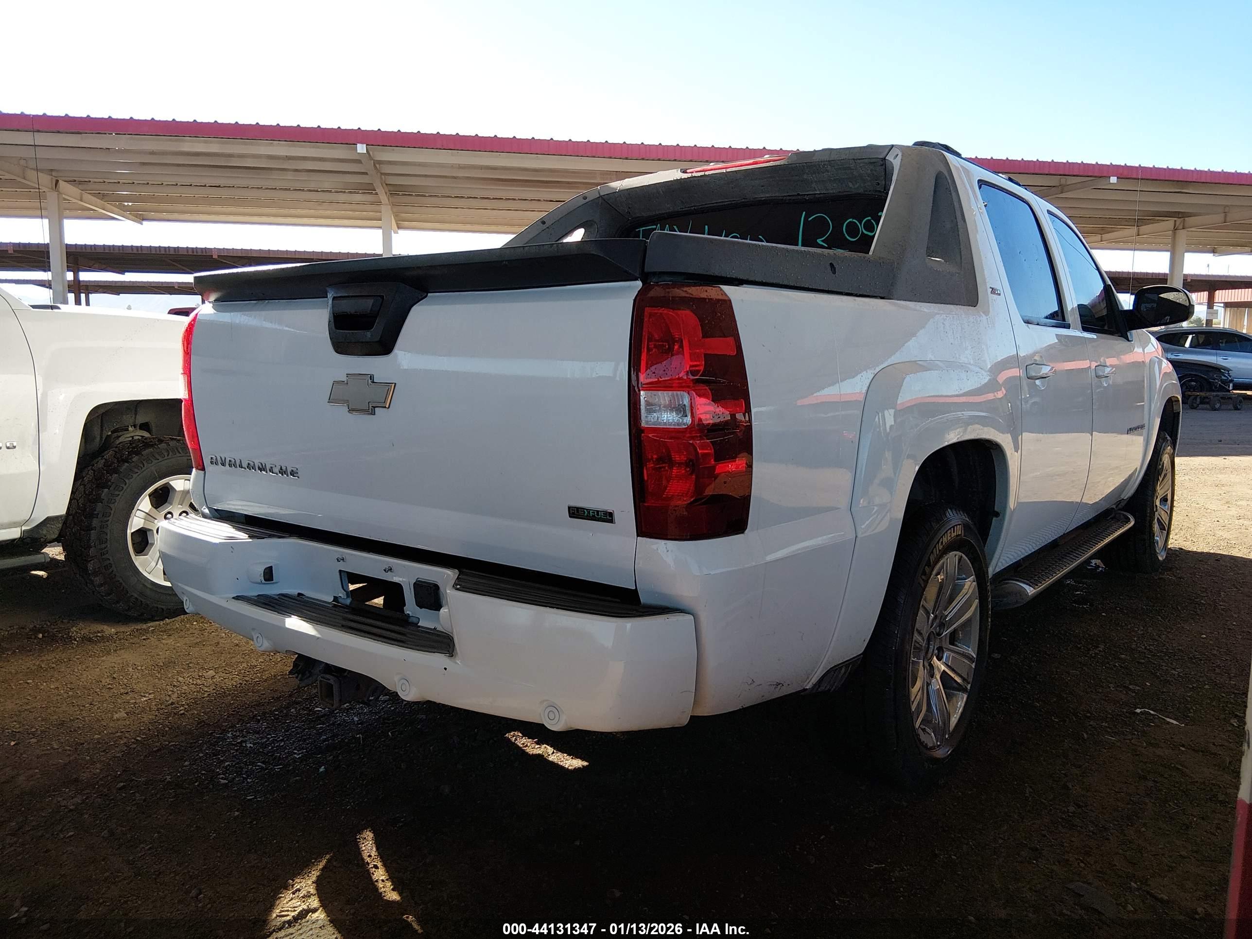 CHEVROLET AVALANCHE image 4