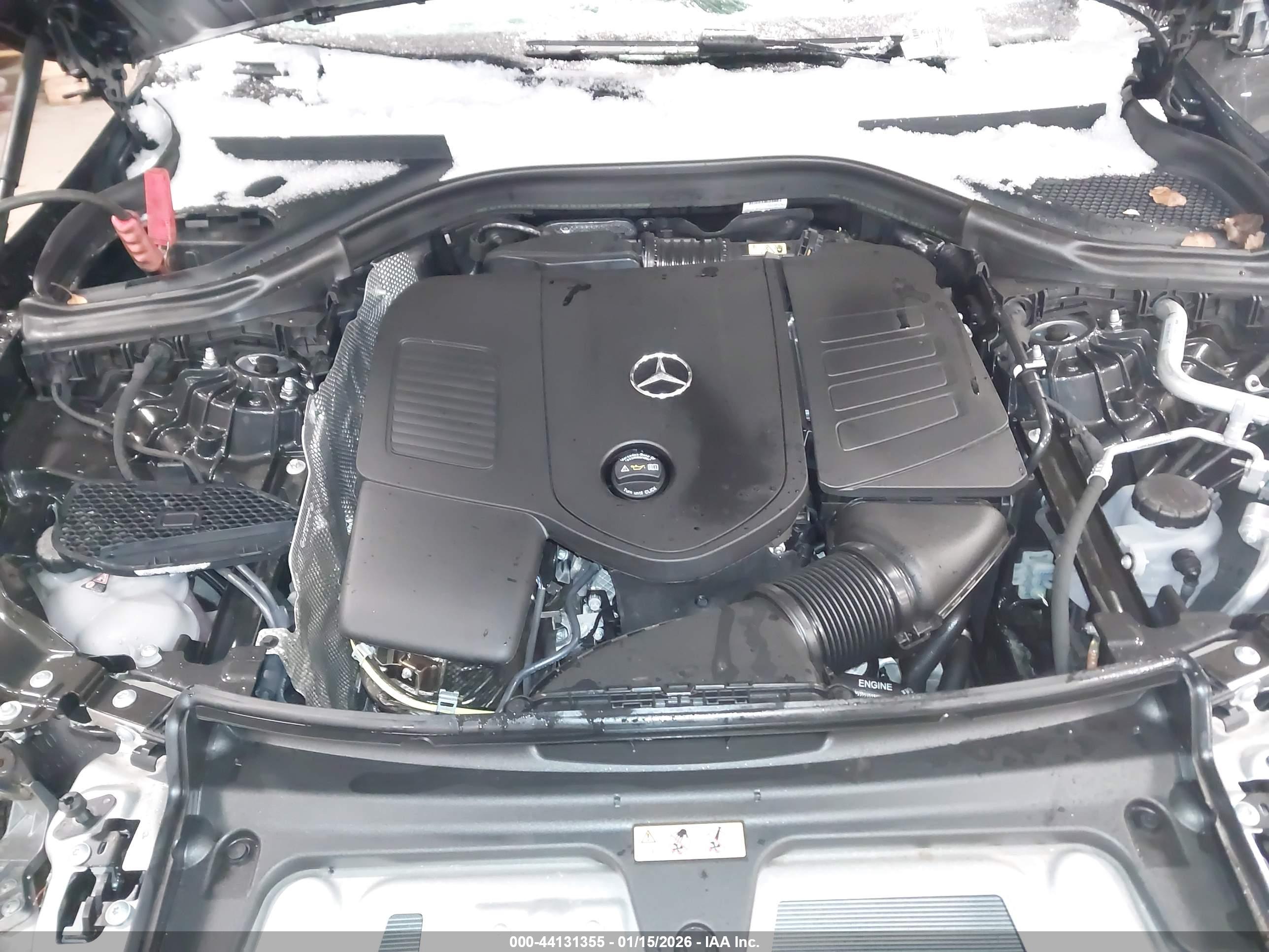 MERCEDES-BENZ GLC image 10