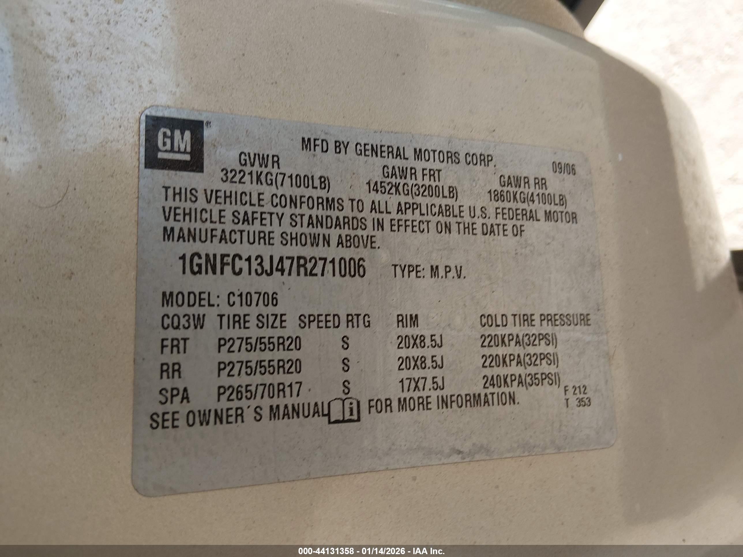 CHEVROLET TAHOE image 9
