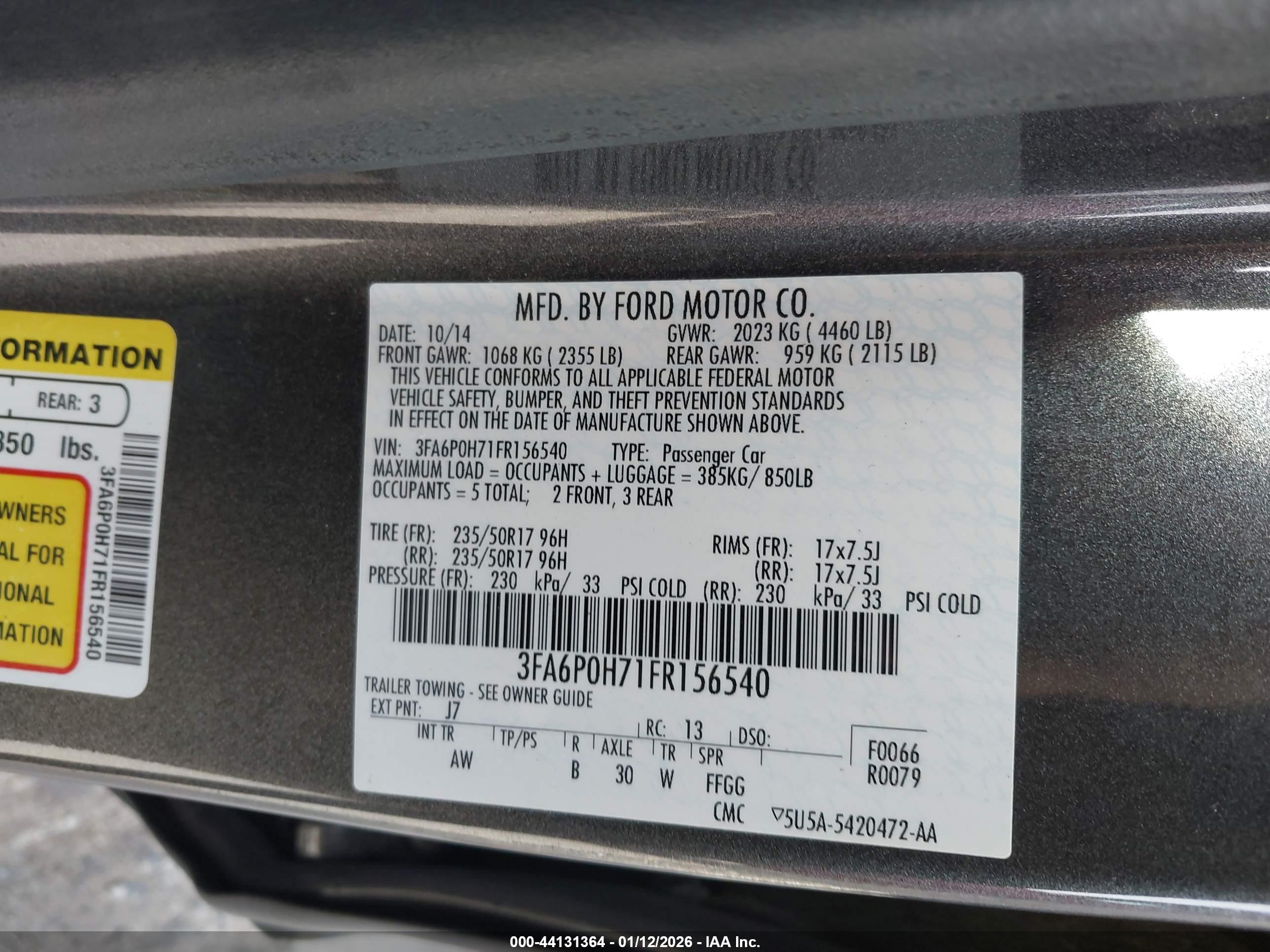 FORD FUSION image 9