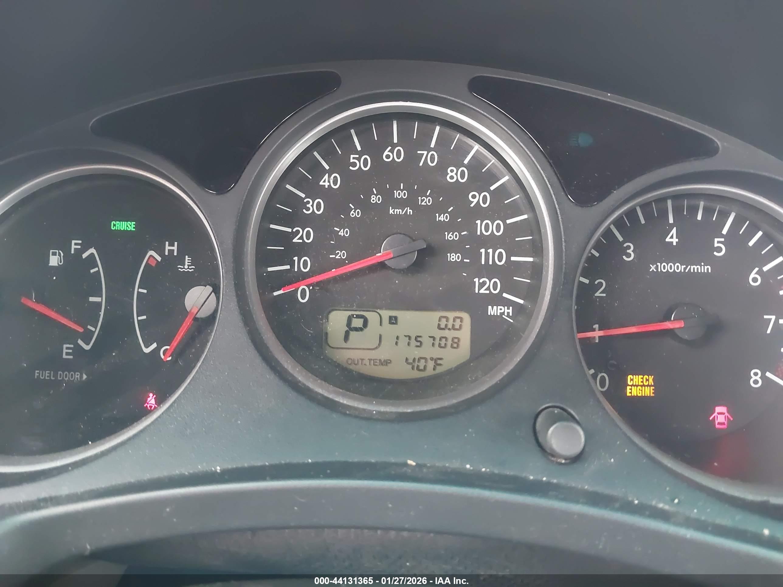 SUBARU FORESTER image 7