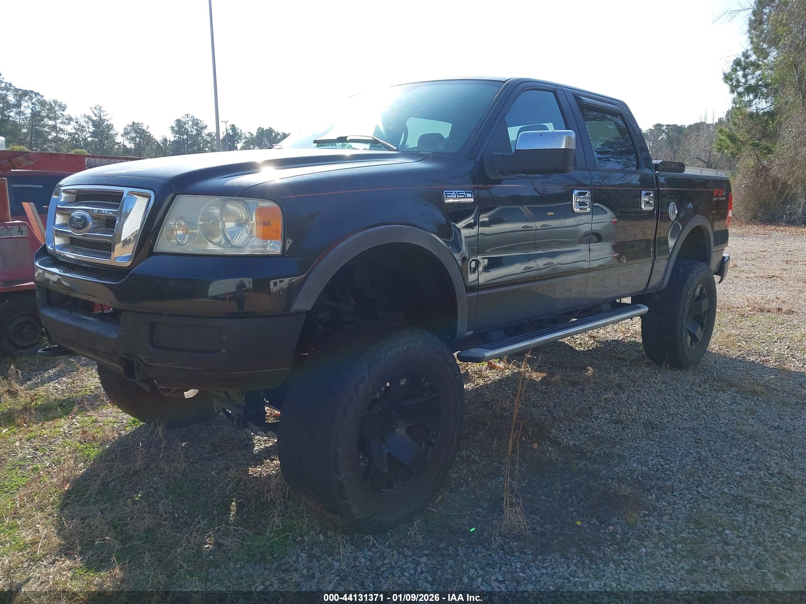 FORD F-150 image 2