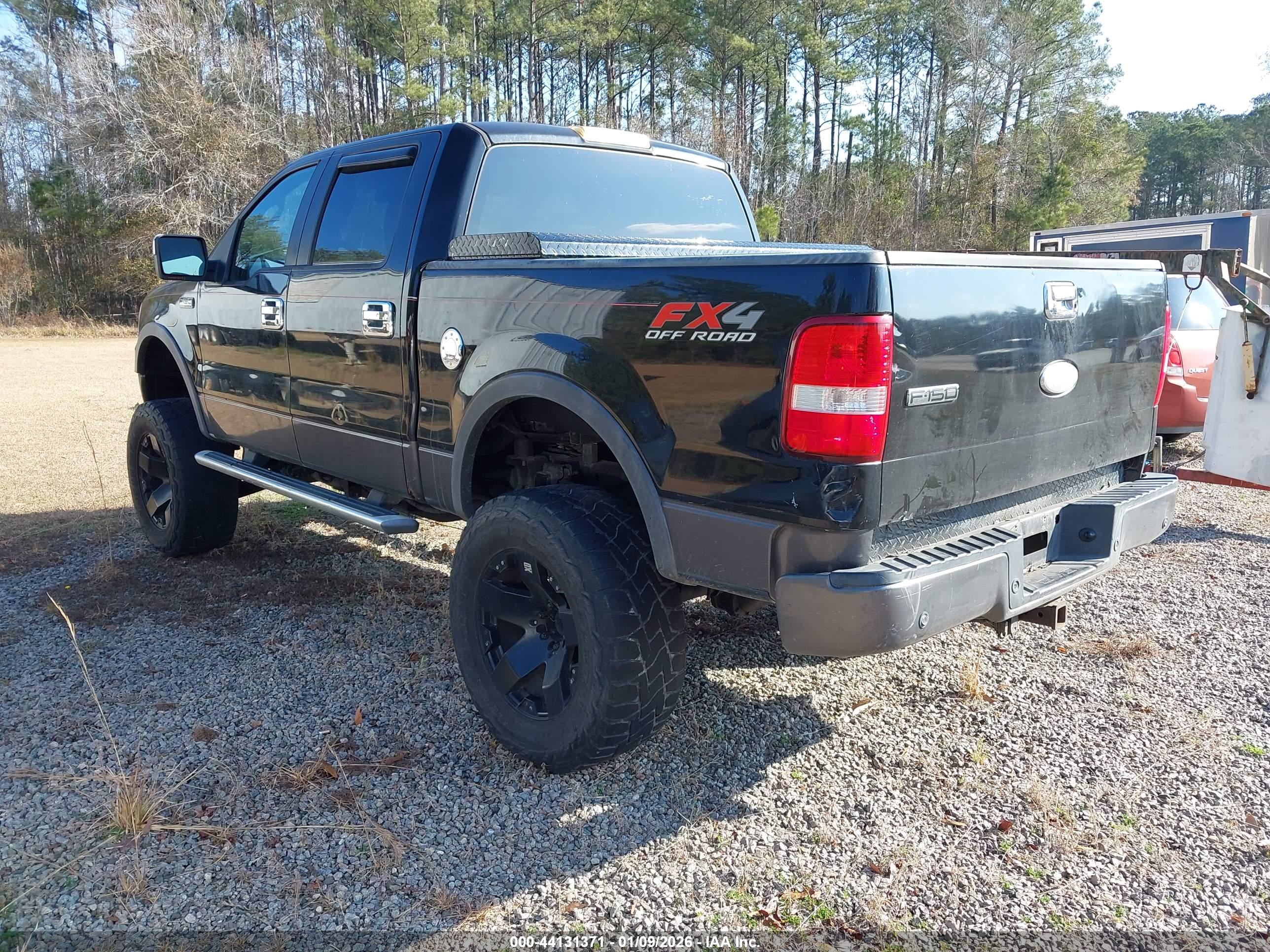 FORD F-150 image 3