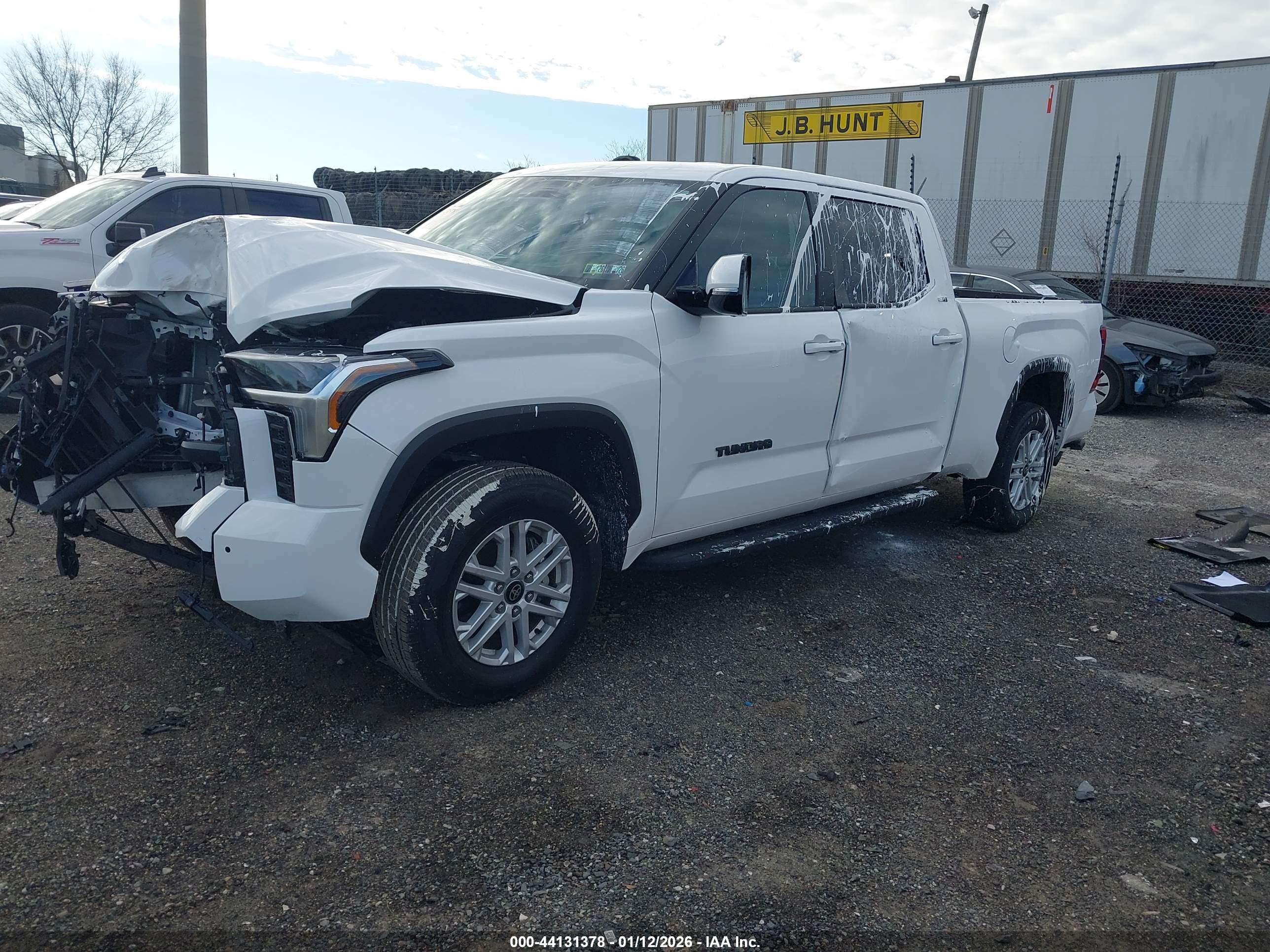 TOYOTA TUNDRA image 2