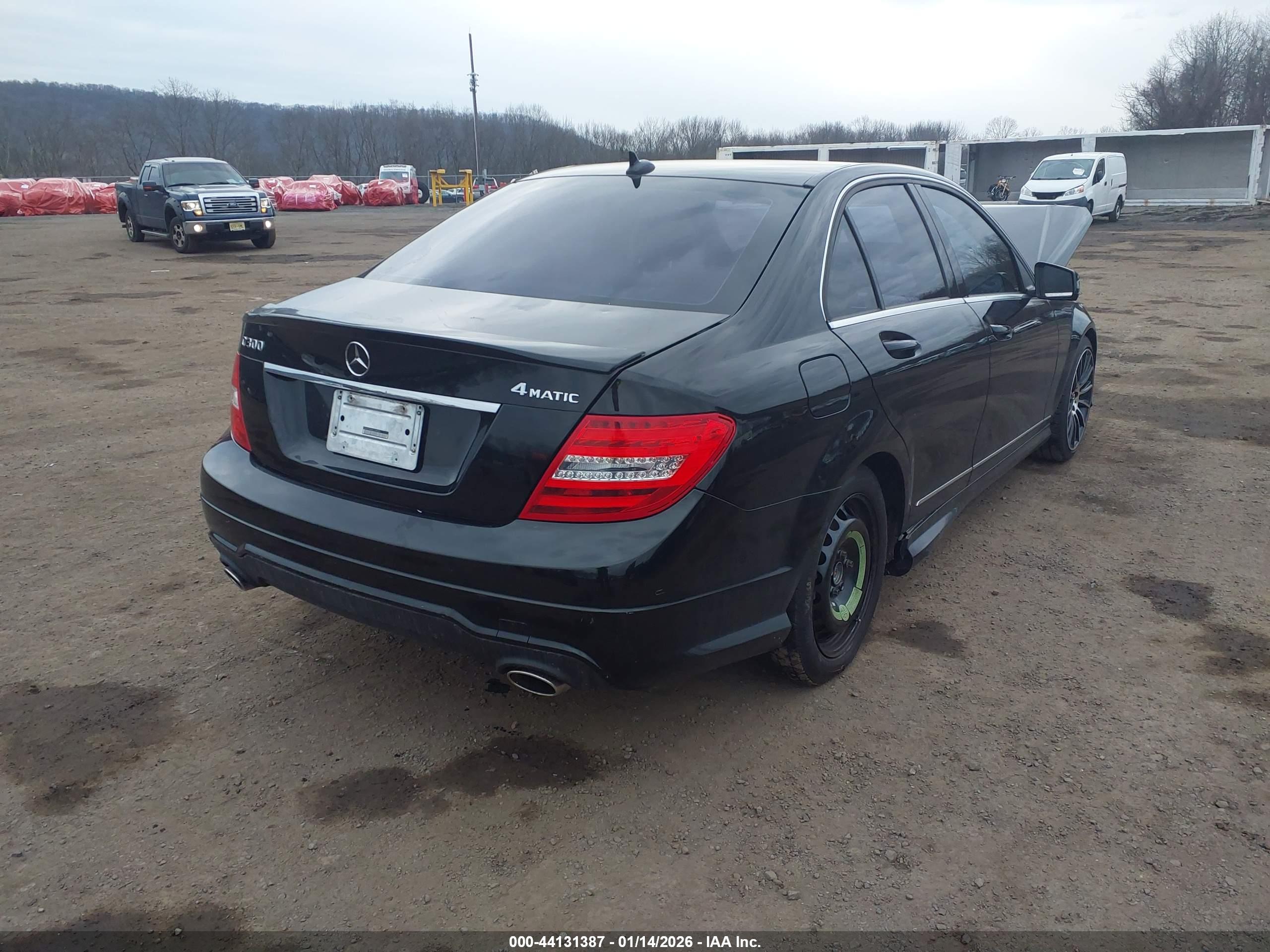 MERCEDES-BENZ C image 4