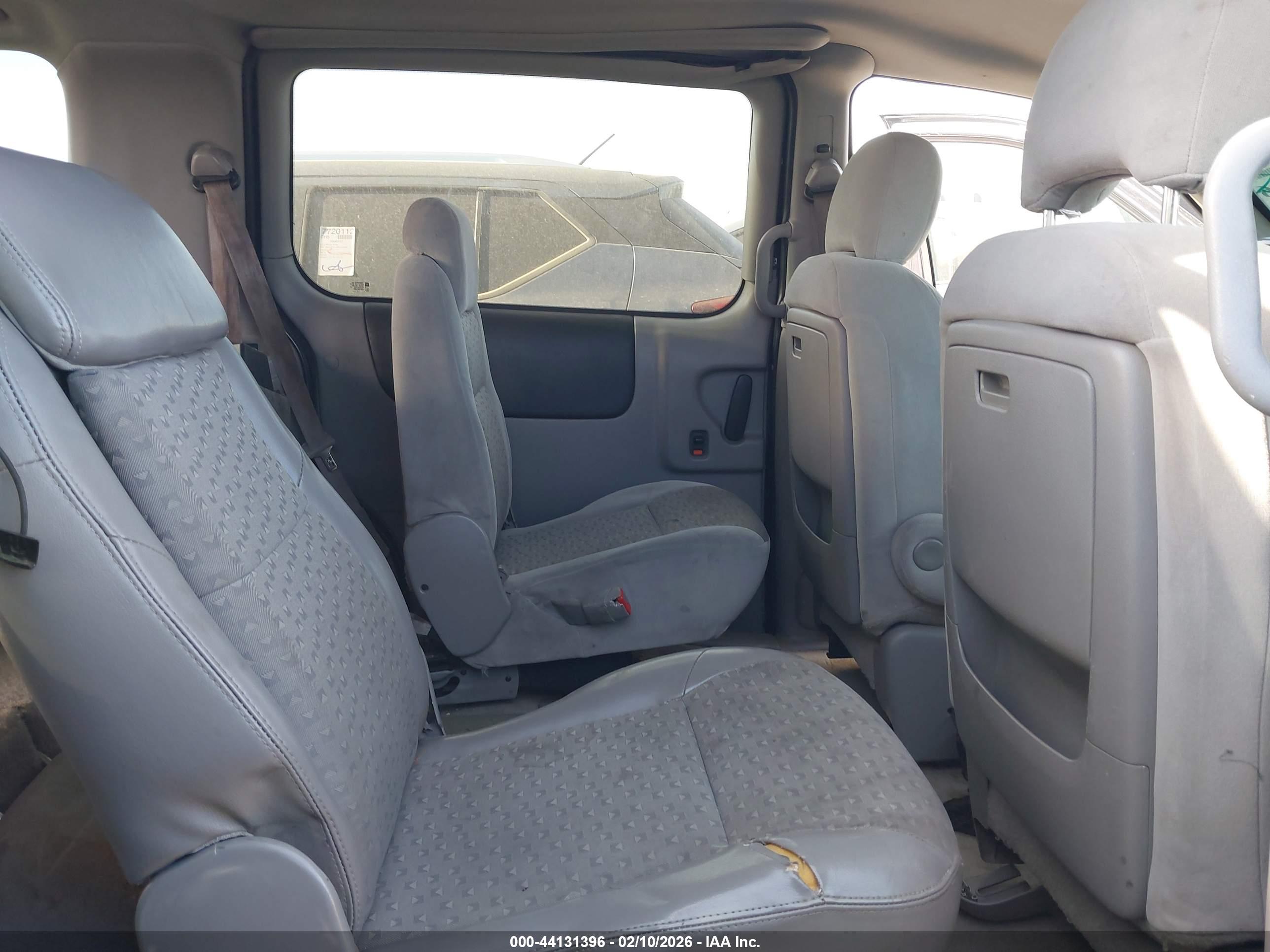 CHEVROLET UPLANDER image 8