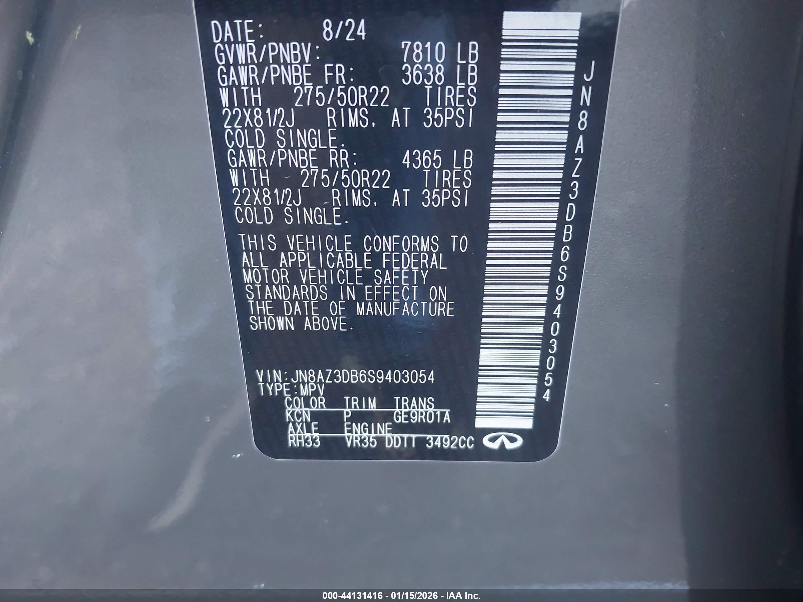 INFINITI QX80 image 9