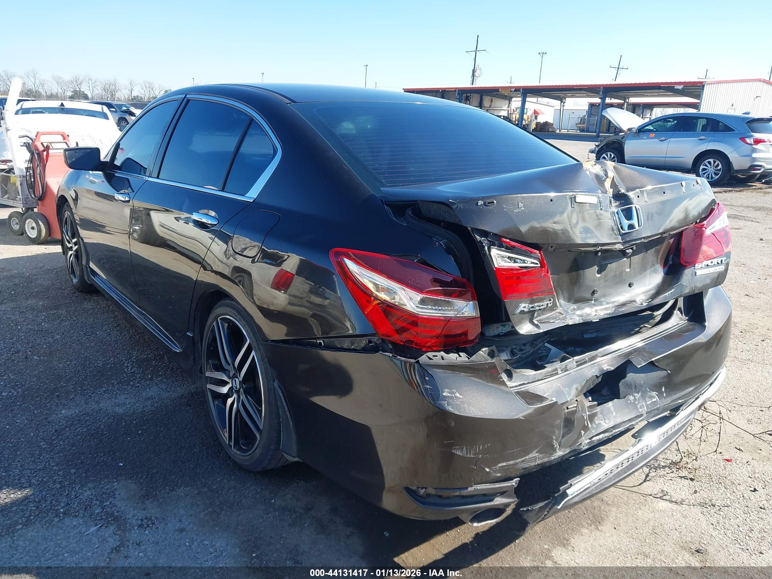 HONDA ACCORD image 3