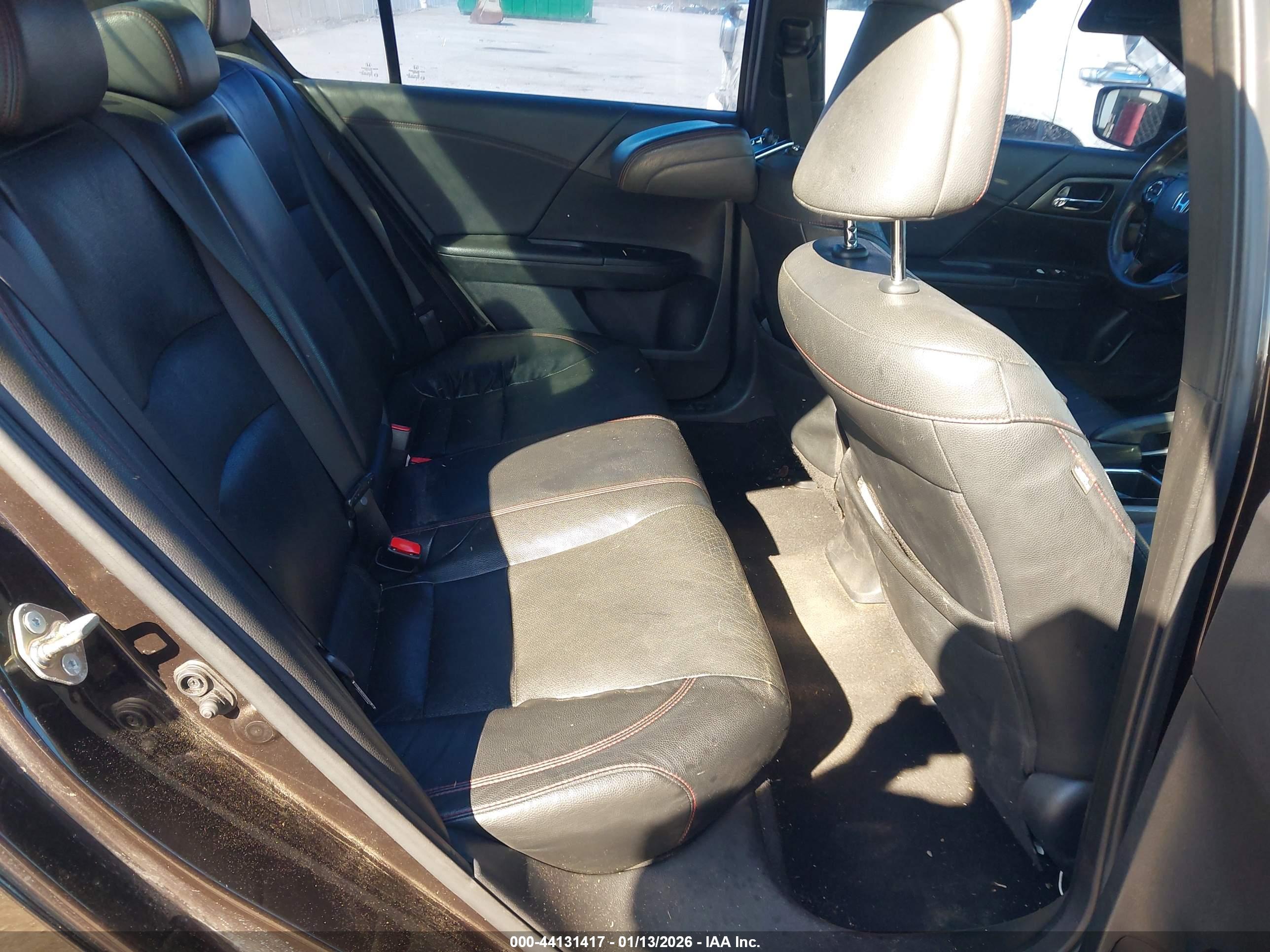 HONDA ACCORD image 8