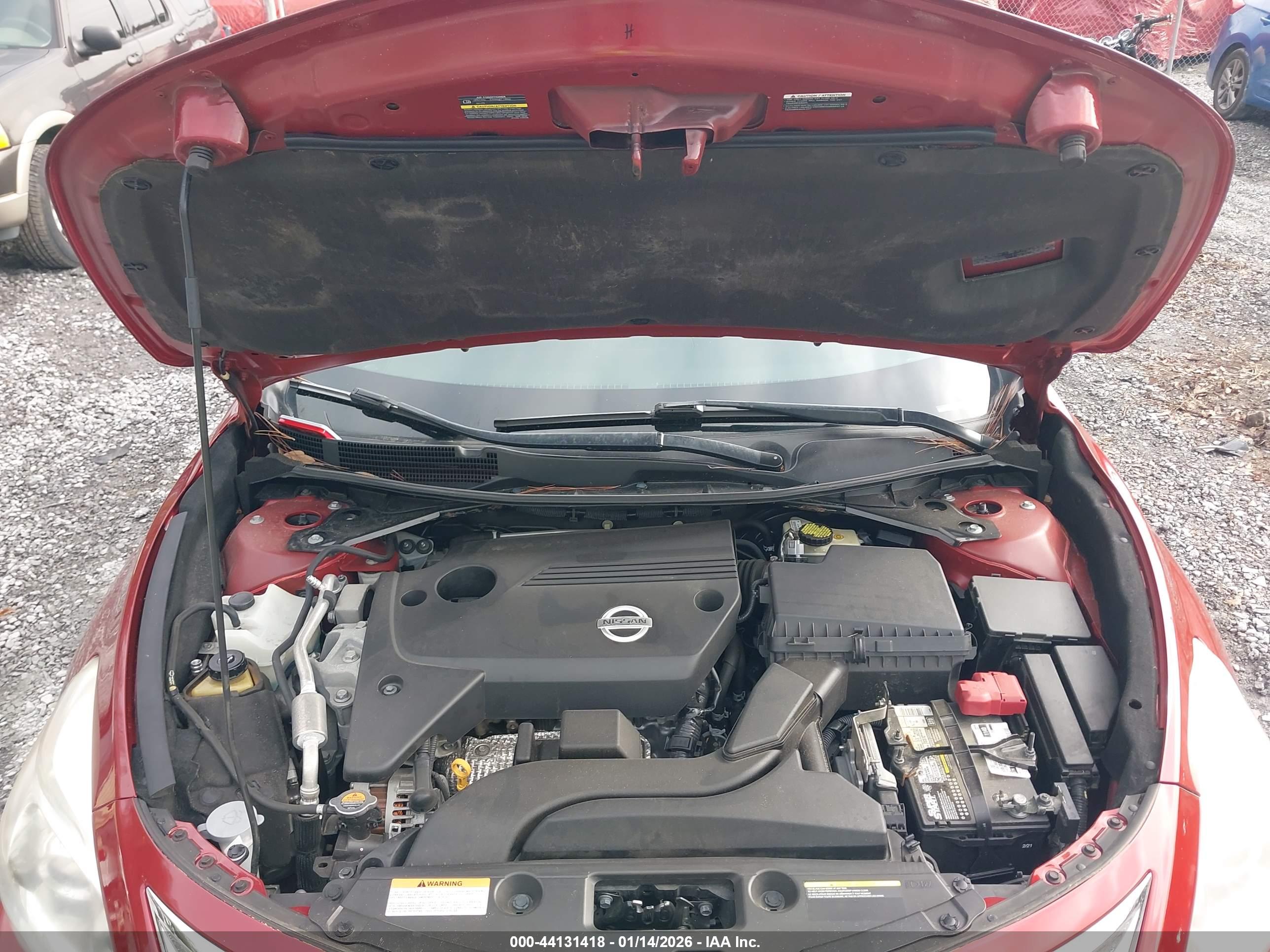 NISSAN ALTIMA image 10