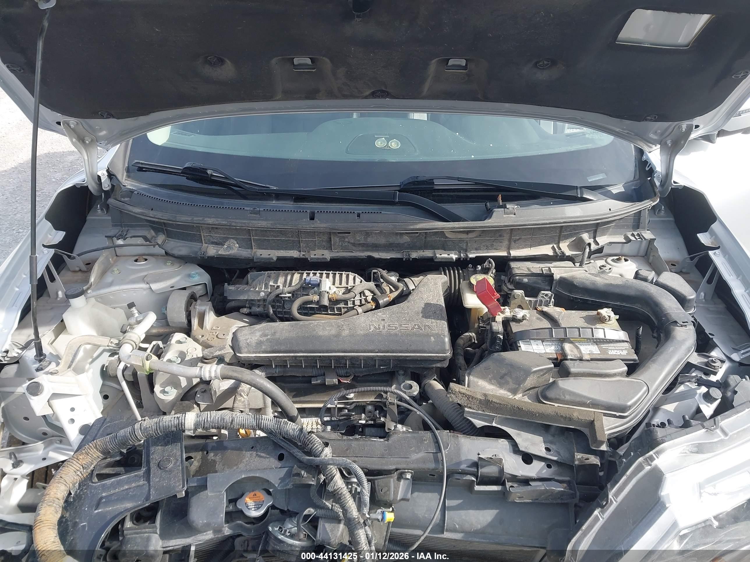 NISSAN ROGUE image 10