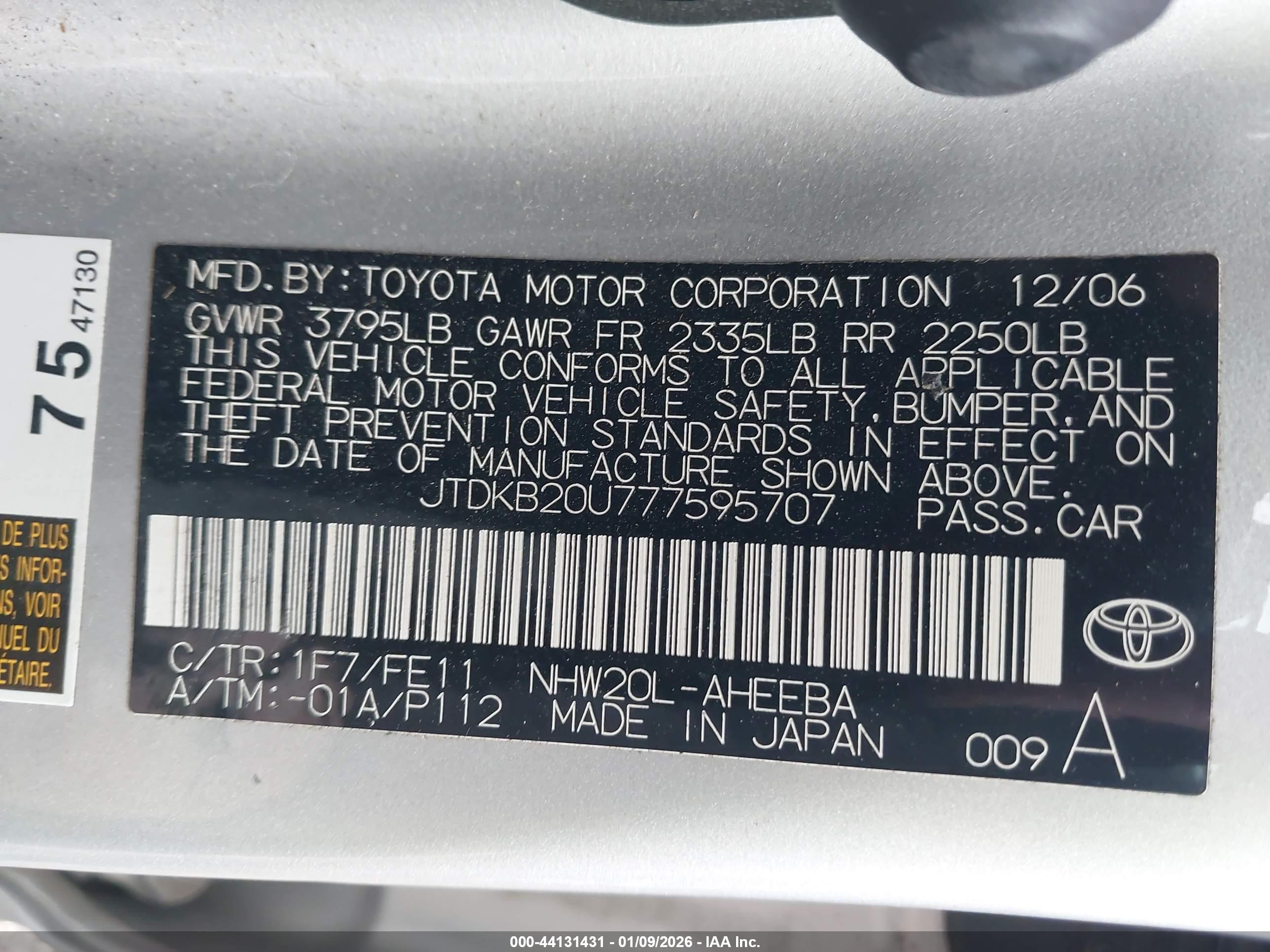 TOYOTA PRIUS image 9