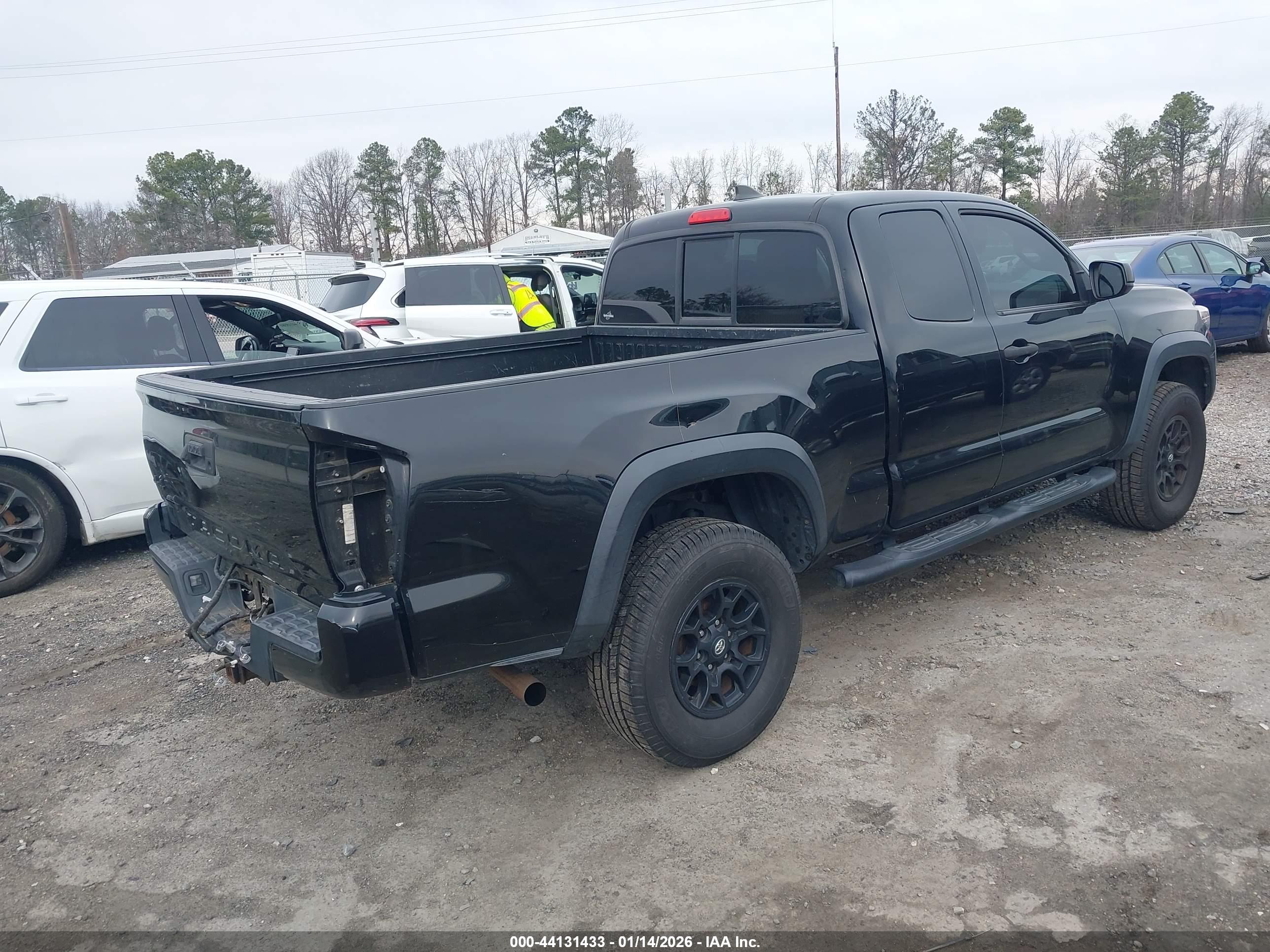TOYOTA TACOMA image 4