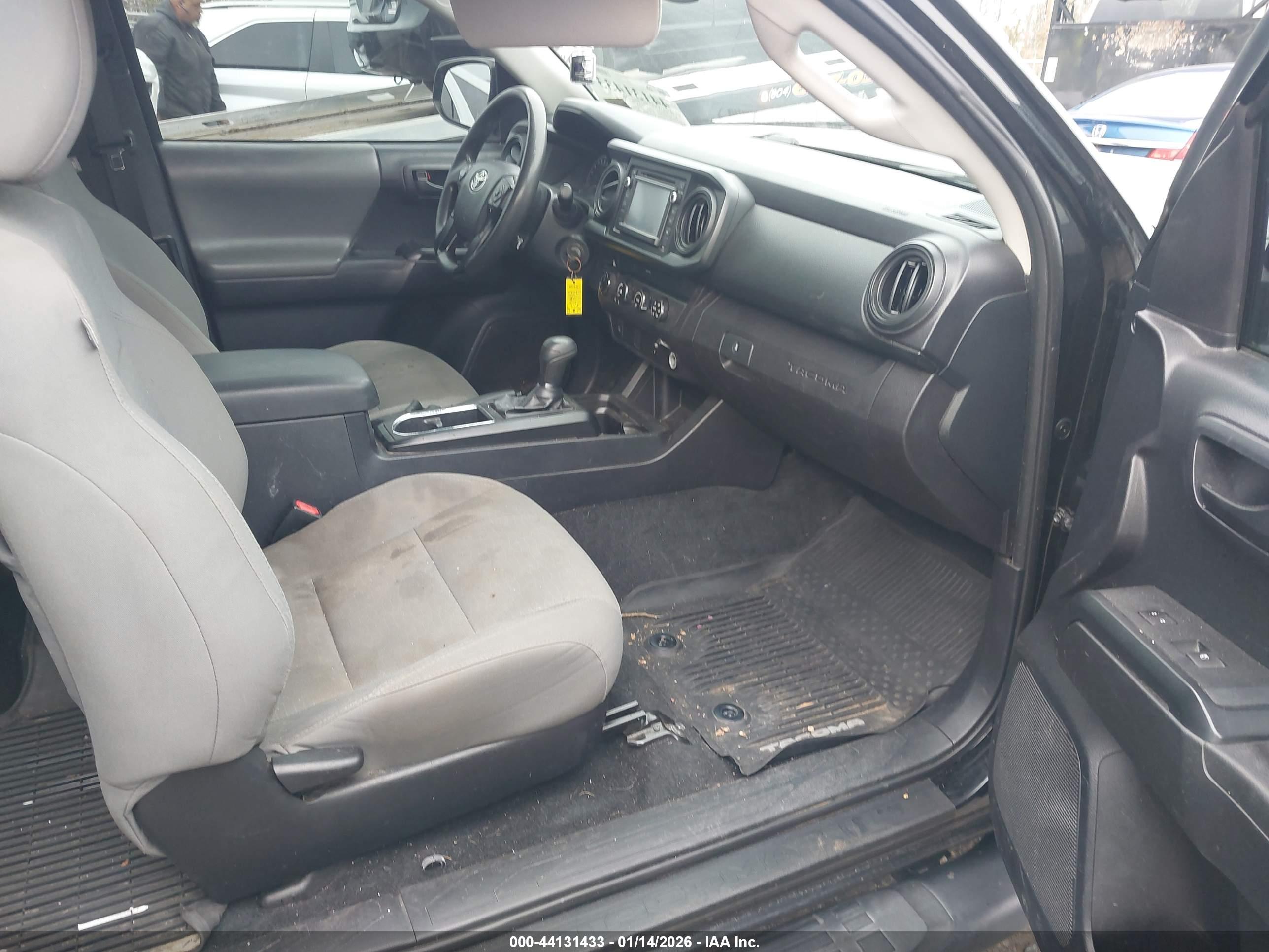 TOYOTA TACOMA image 5