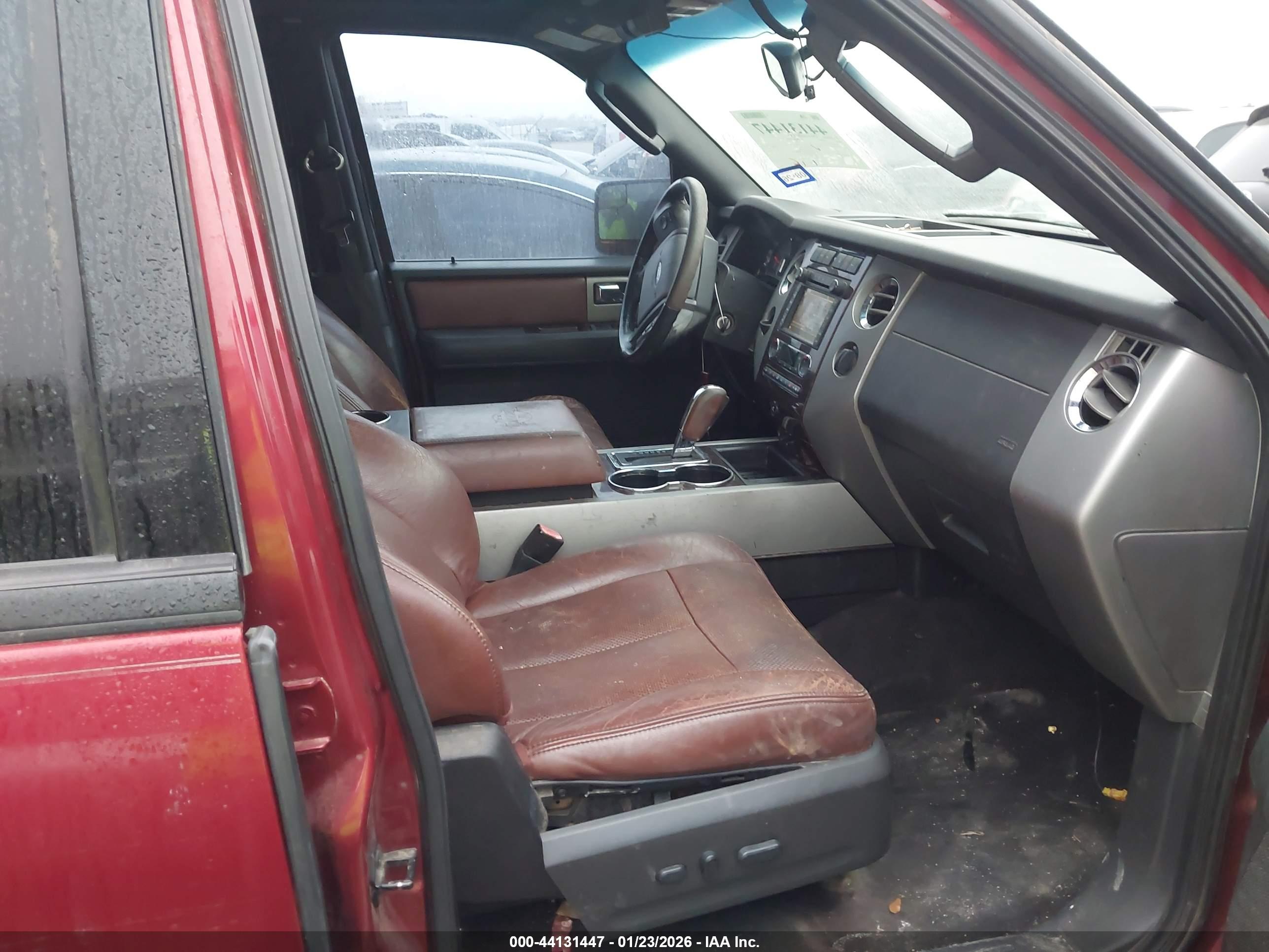 FORD EXPEDITION image 5