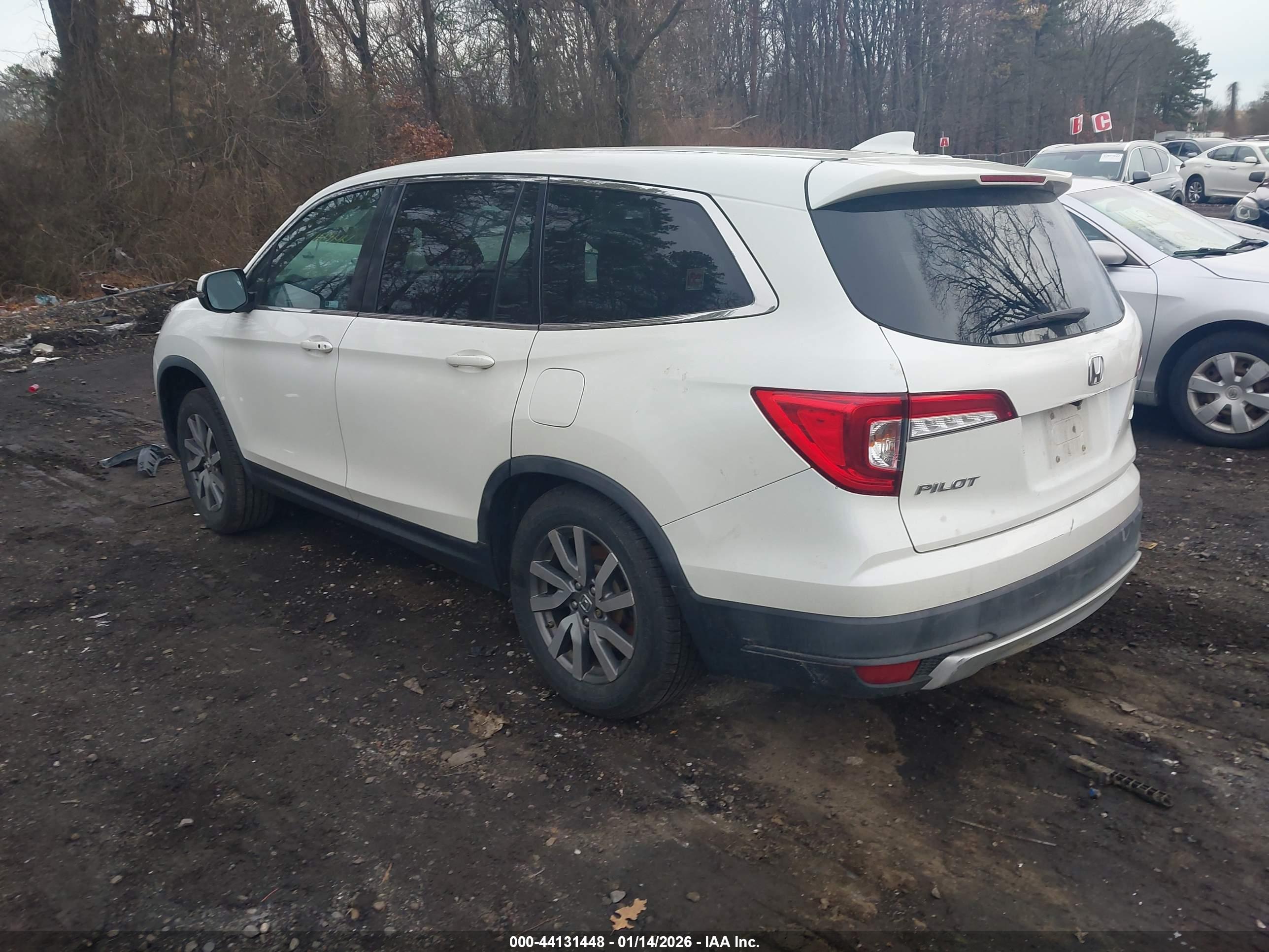 HONDA PILOT image 3