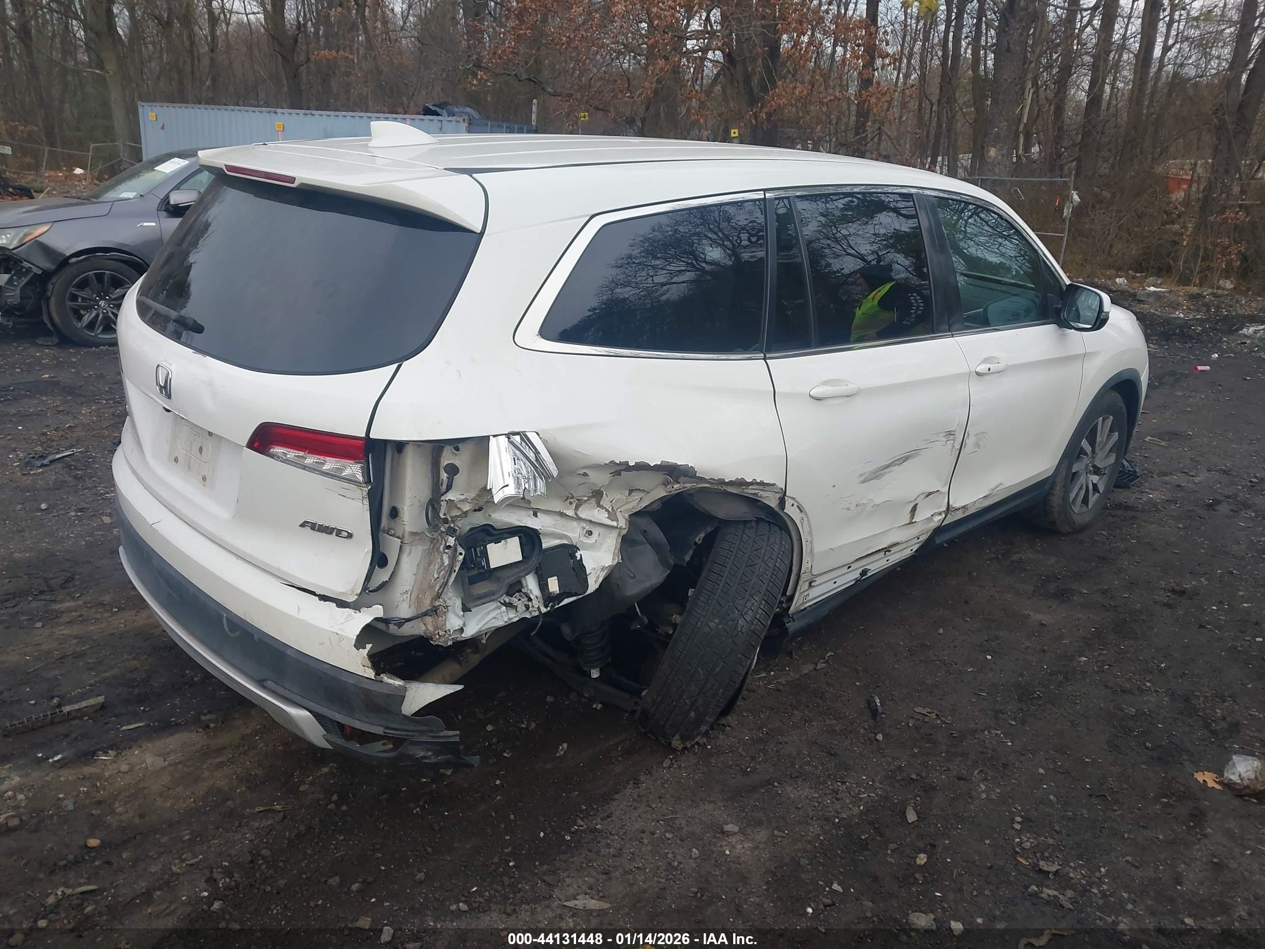 HONDA PILOT image 4
