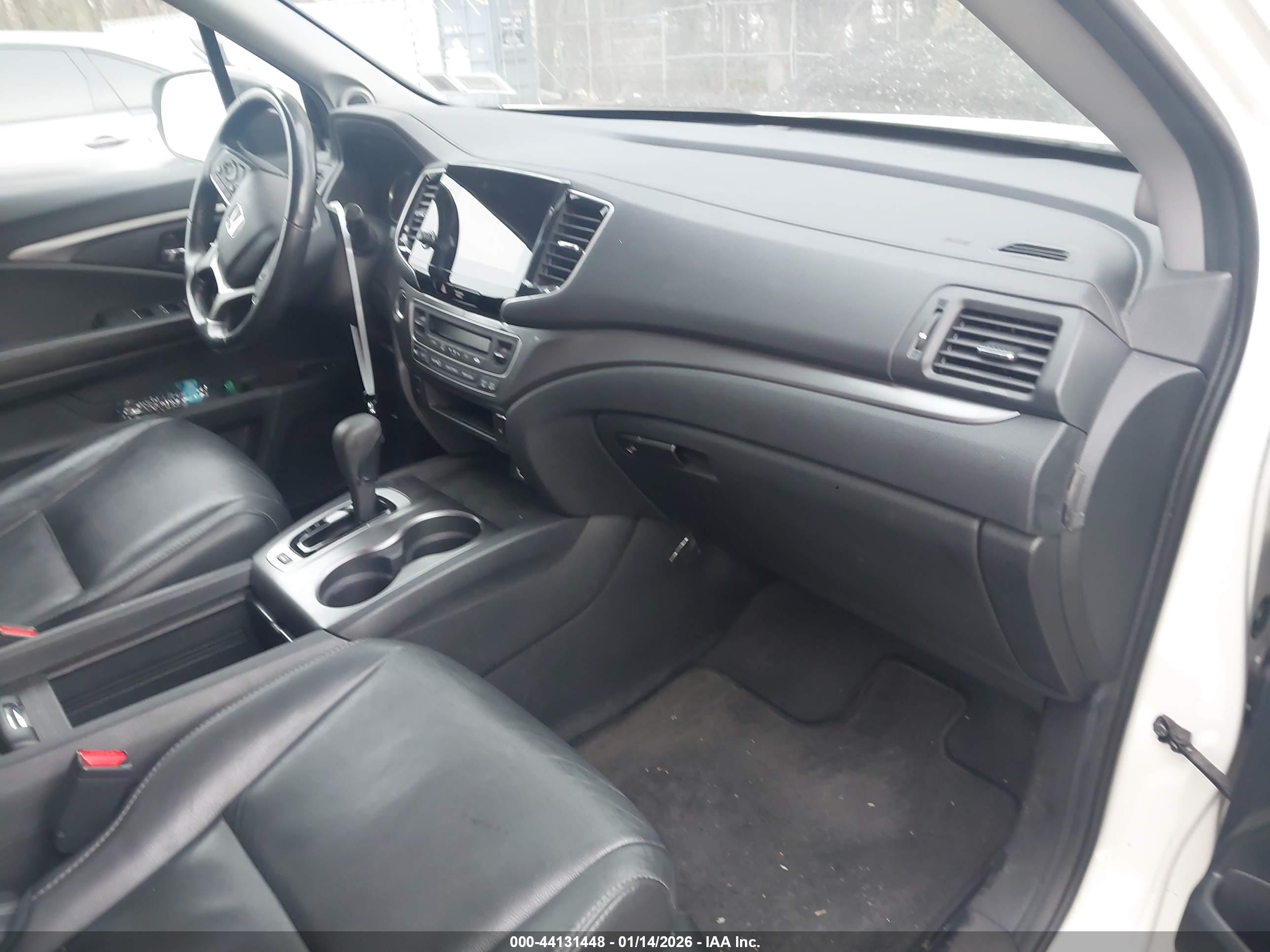 HONDA PILOT image 5