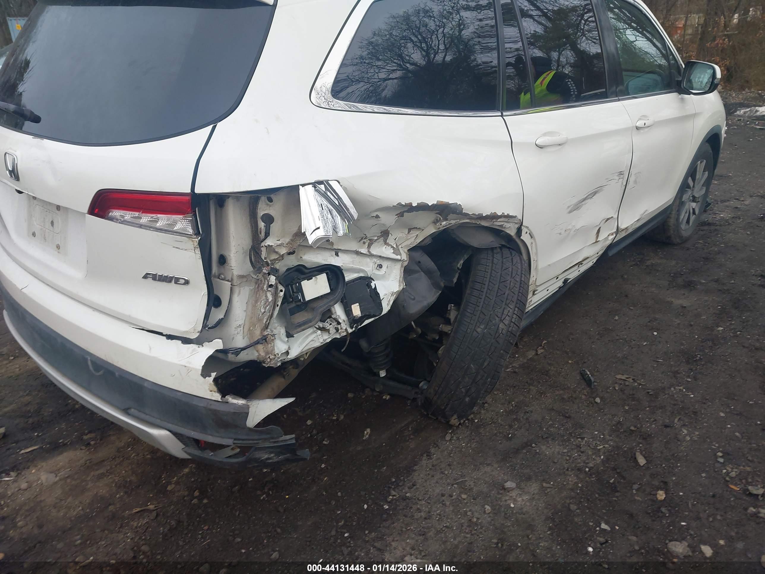 HONDA PILOT image 6