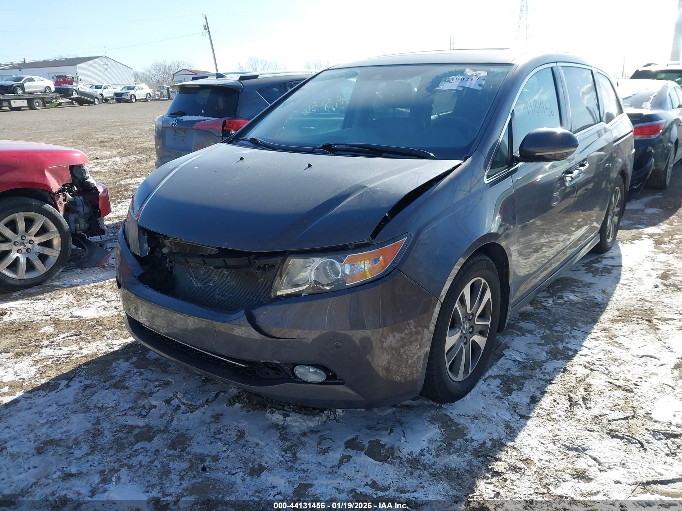 HONDA ODYSSEY image 6