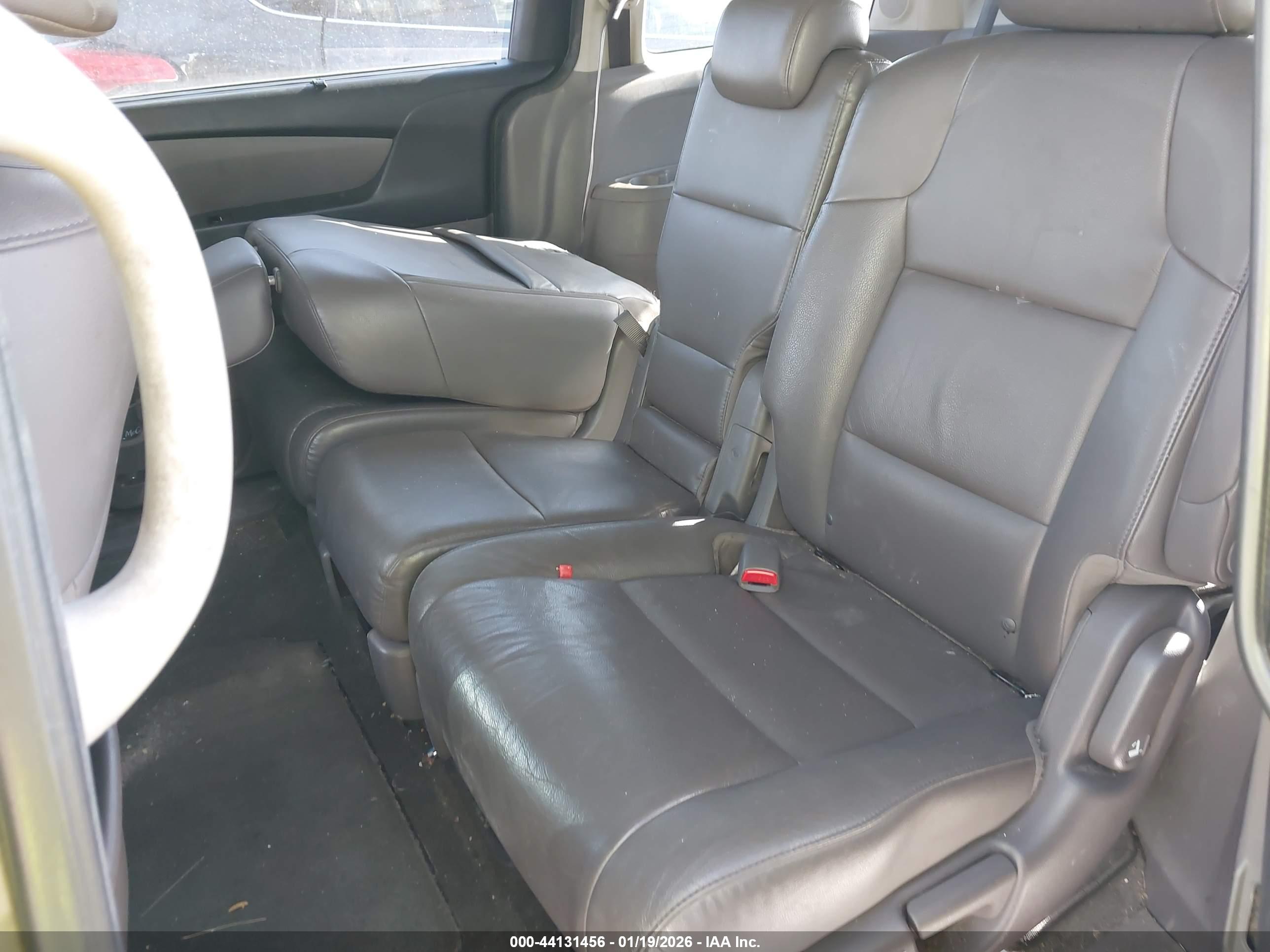 HONDA ODYSSEY image 8