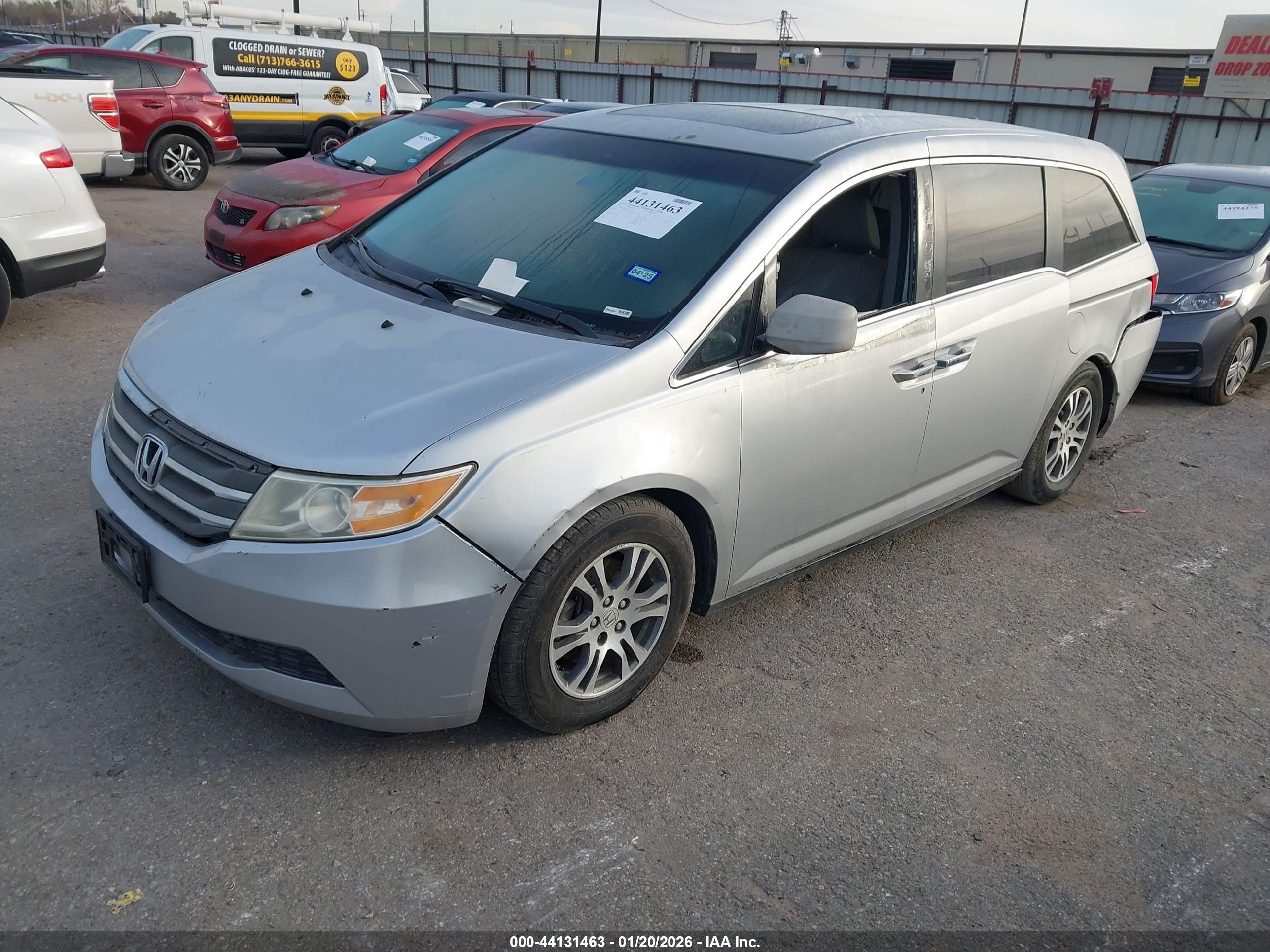 HONDA ODYSSEY image 2