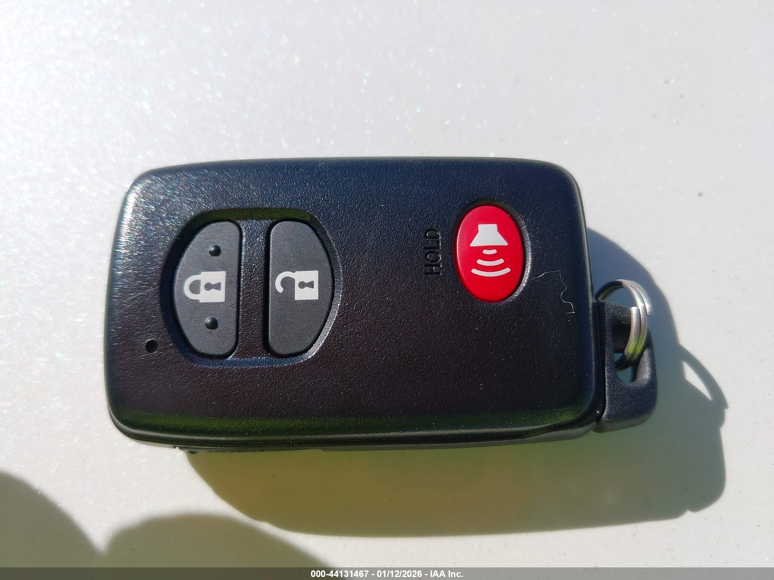 TOYOTA PRIUS image 11