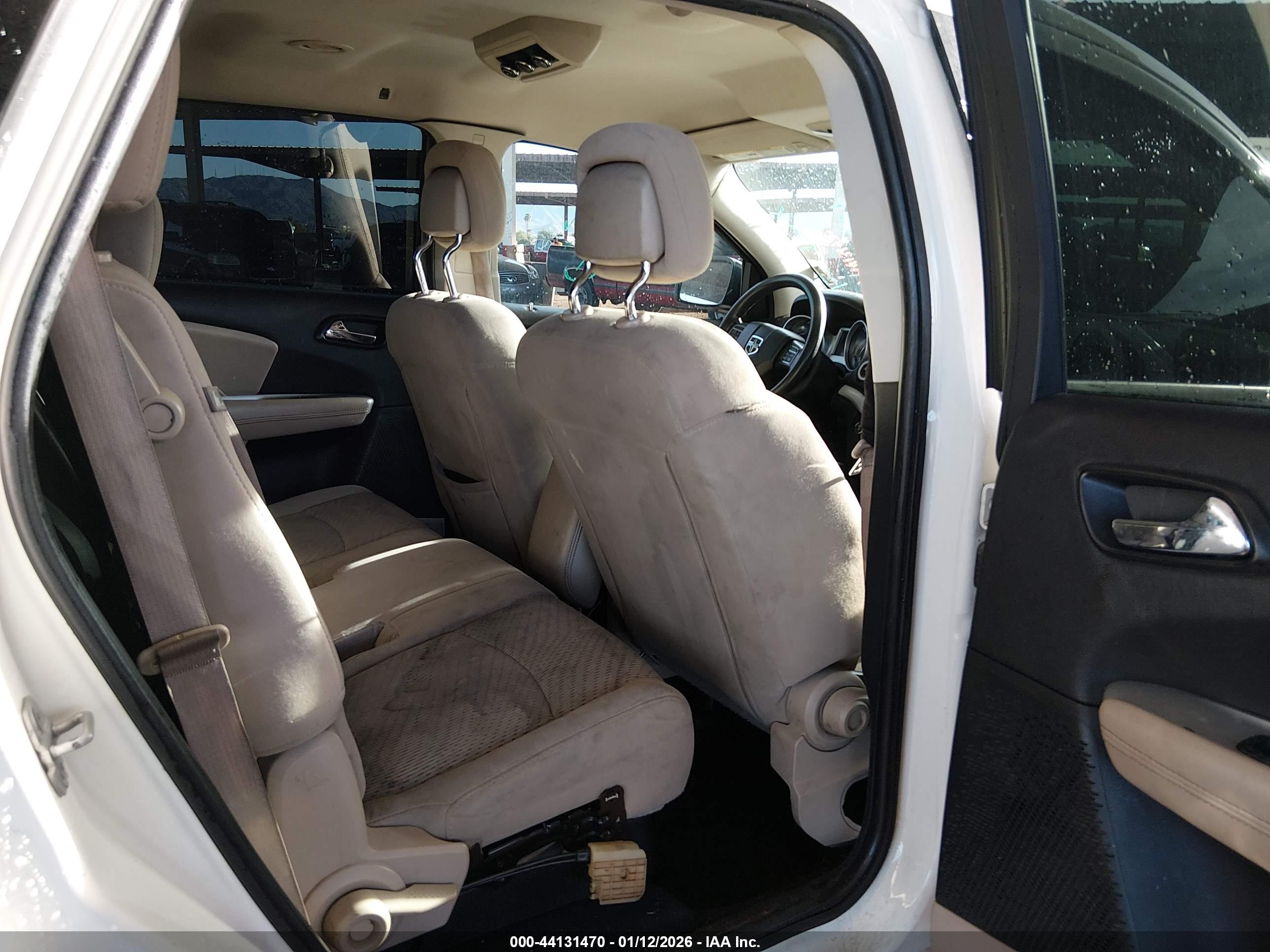 DODGE JOURNEY image 8