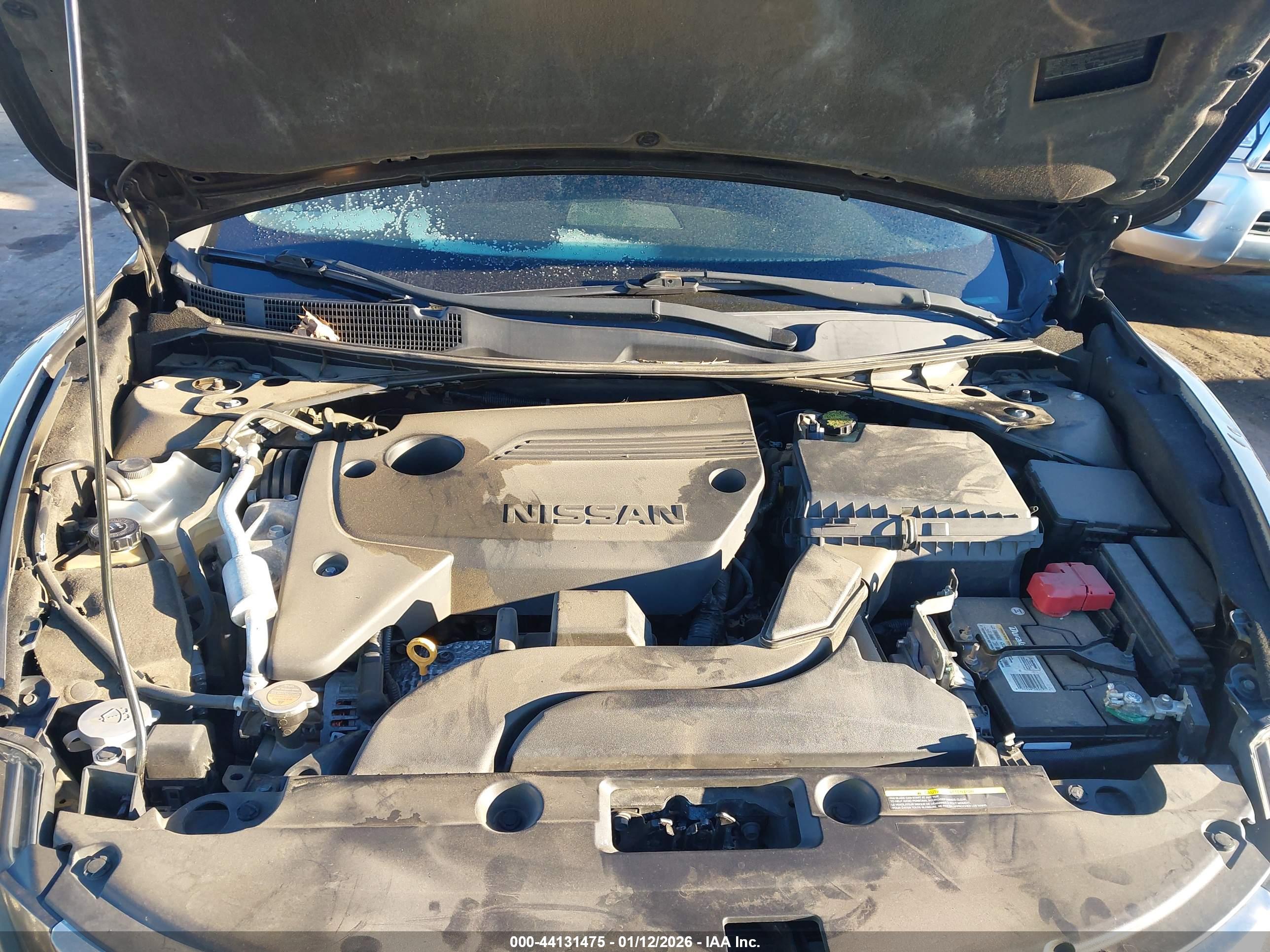 NISSAN ALTIMA image 10