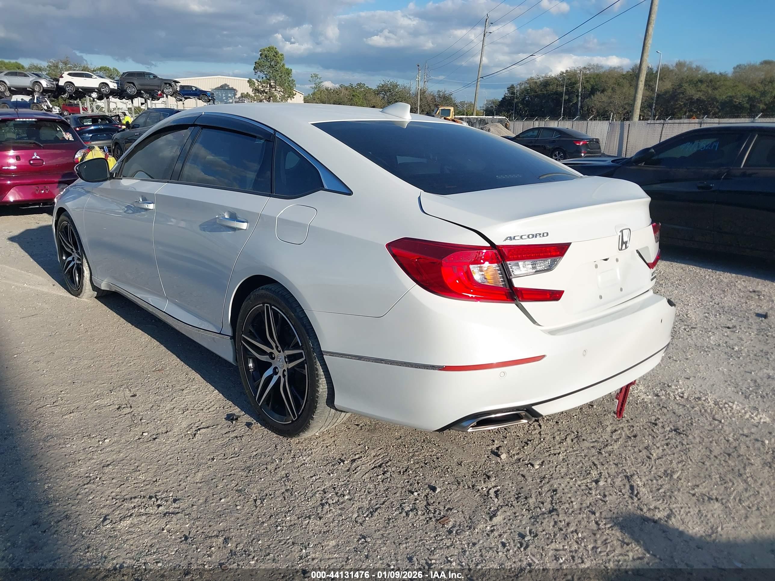 HONDA ACCORD image 3